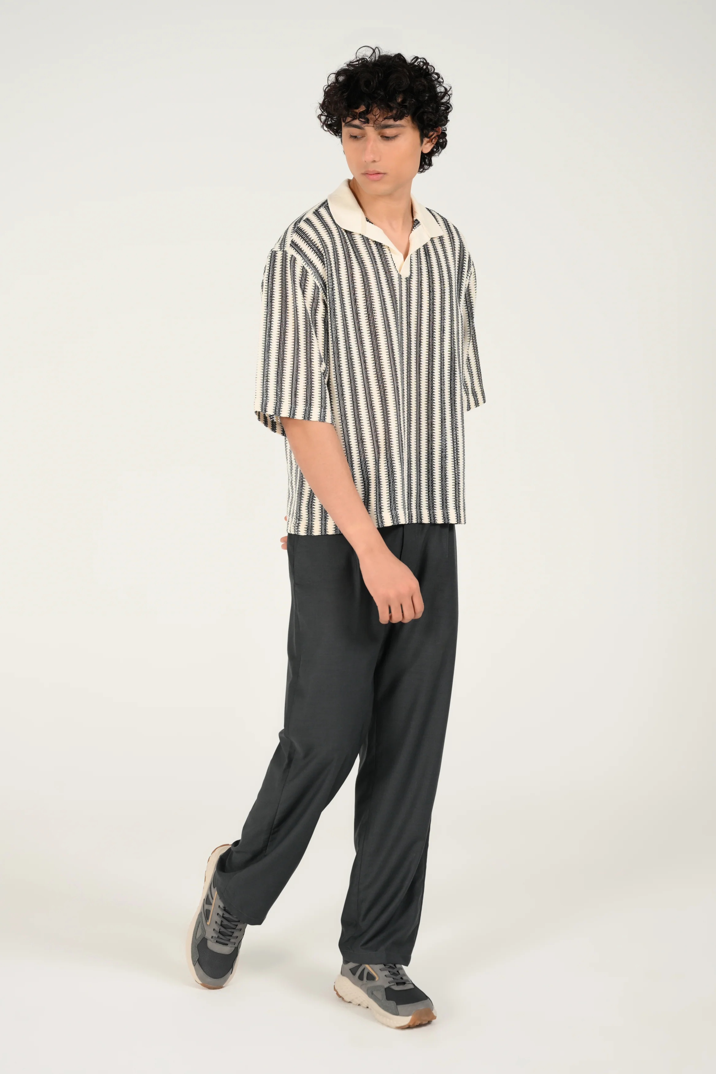 BOXY FIT JOHNNY COLLAR JACQUARD SHIRT - Image 4