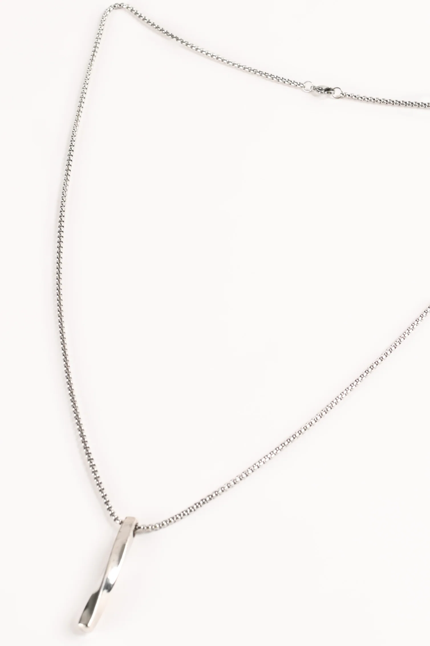 NECKLACE - Image 3