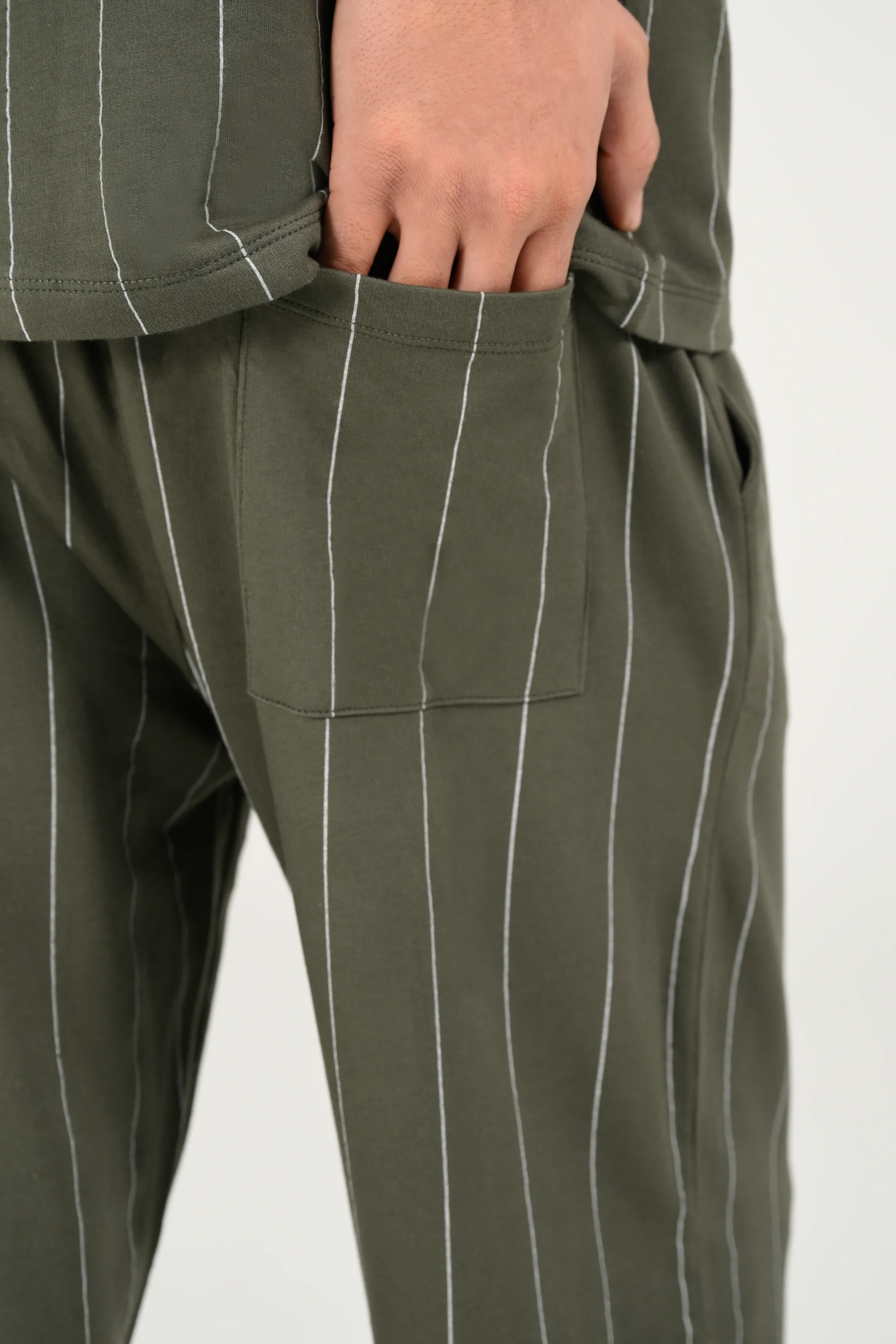 MODAL CLOUD FEEL STRIPED TROUSER - Image 4