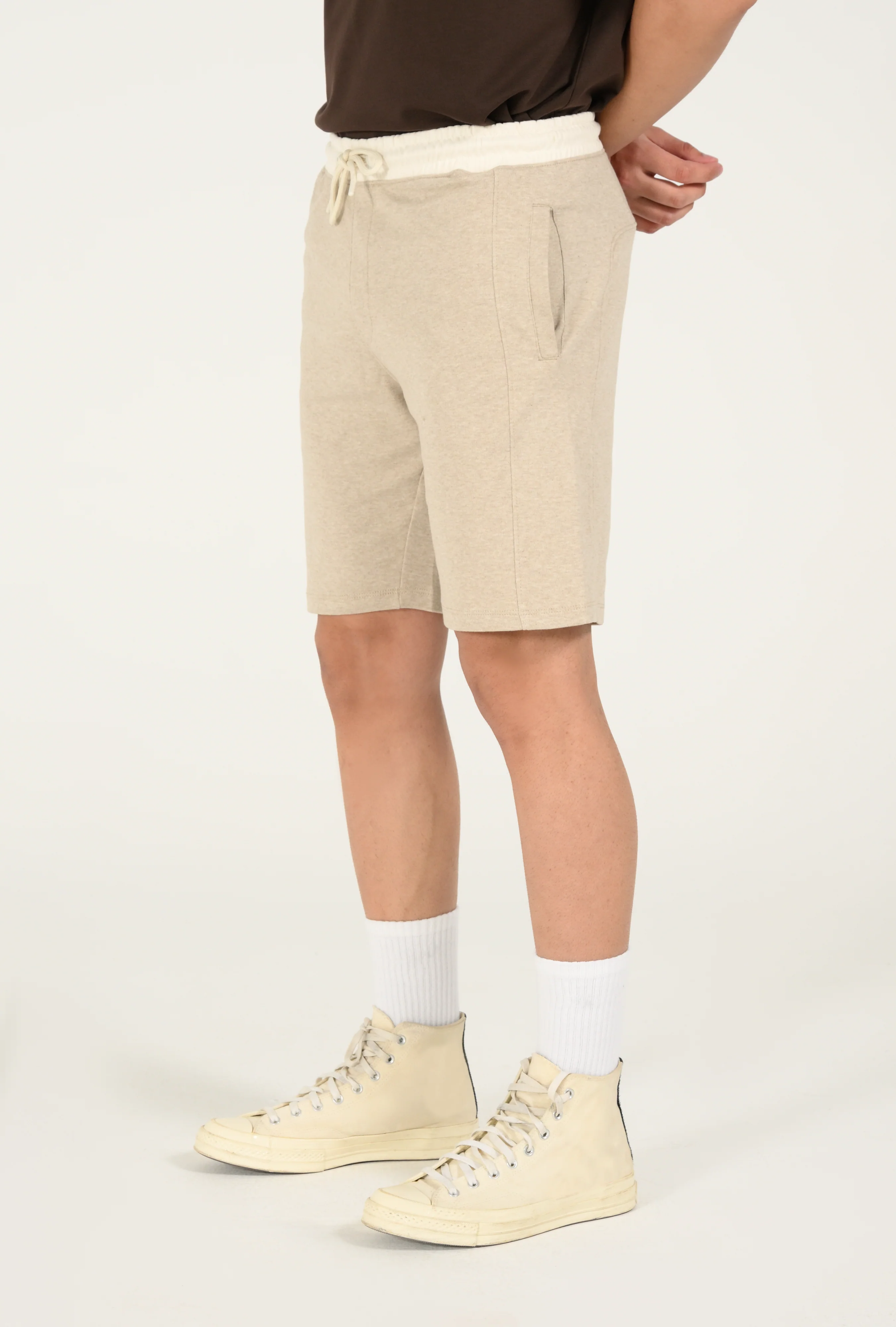CONTRAST BELT KNIT SHORT - Image 2
