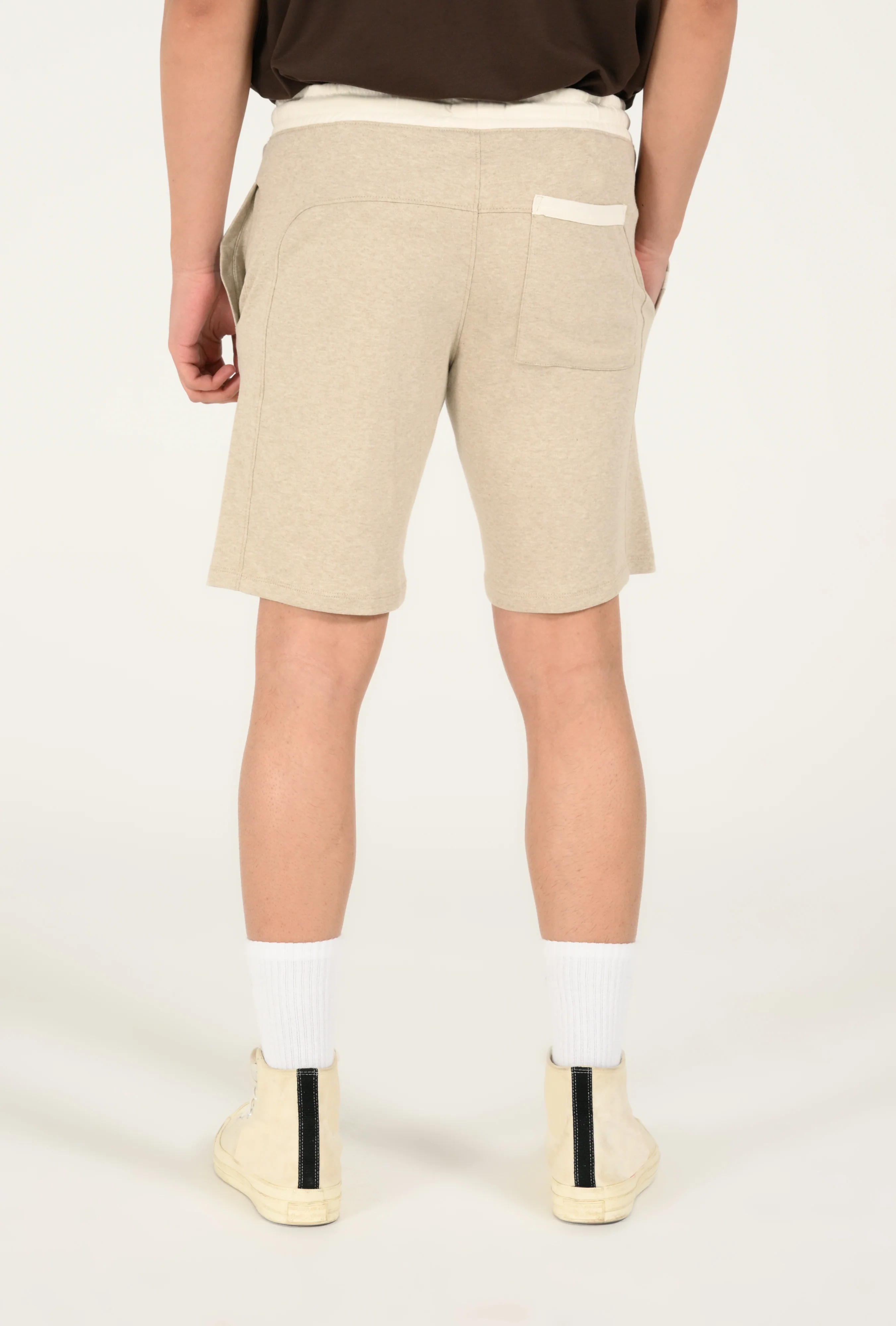 CONTRAST BELT KNIT SHORT - Image 3
