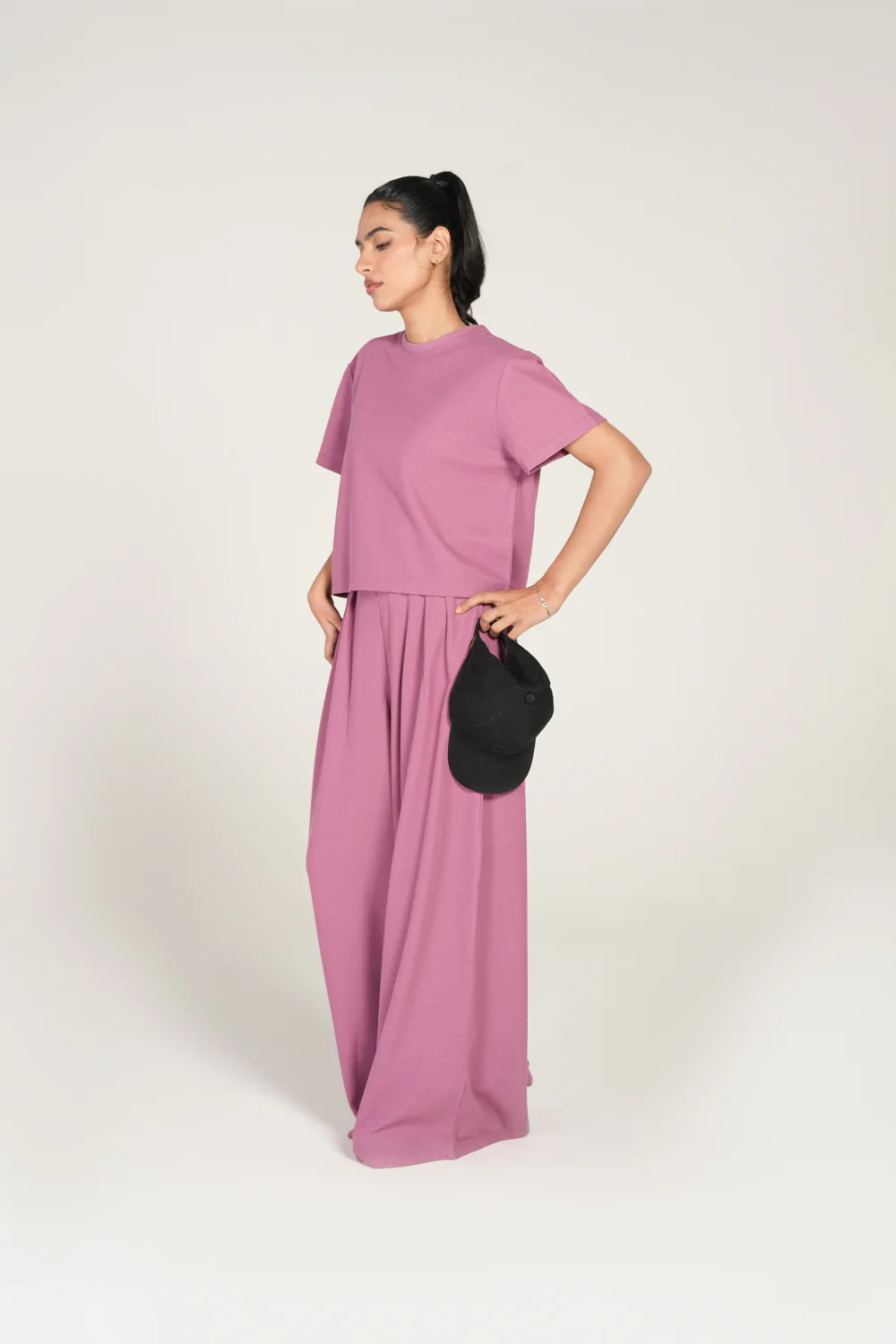 TEXTURED BOXY FIT TEE - Image 2