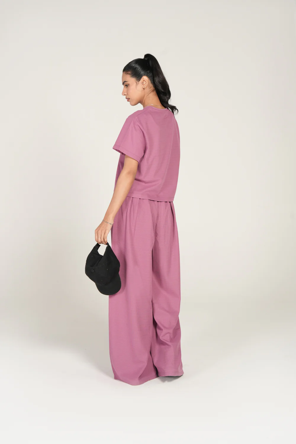 TEXTURED BOXY FIT TEE - Image 3