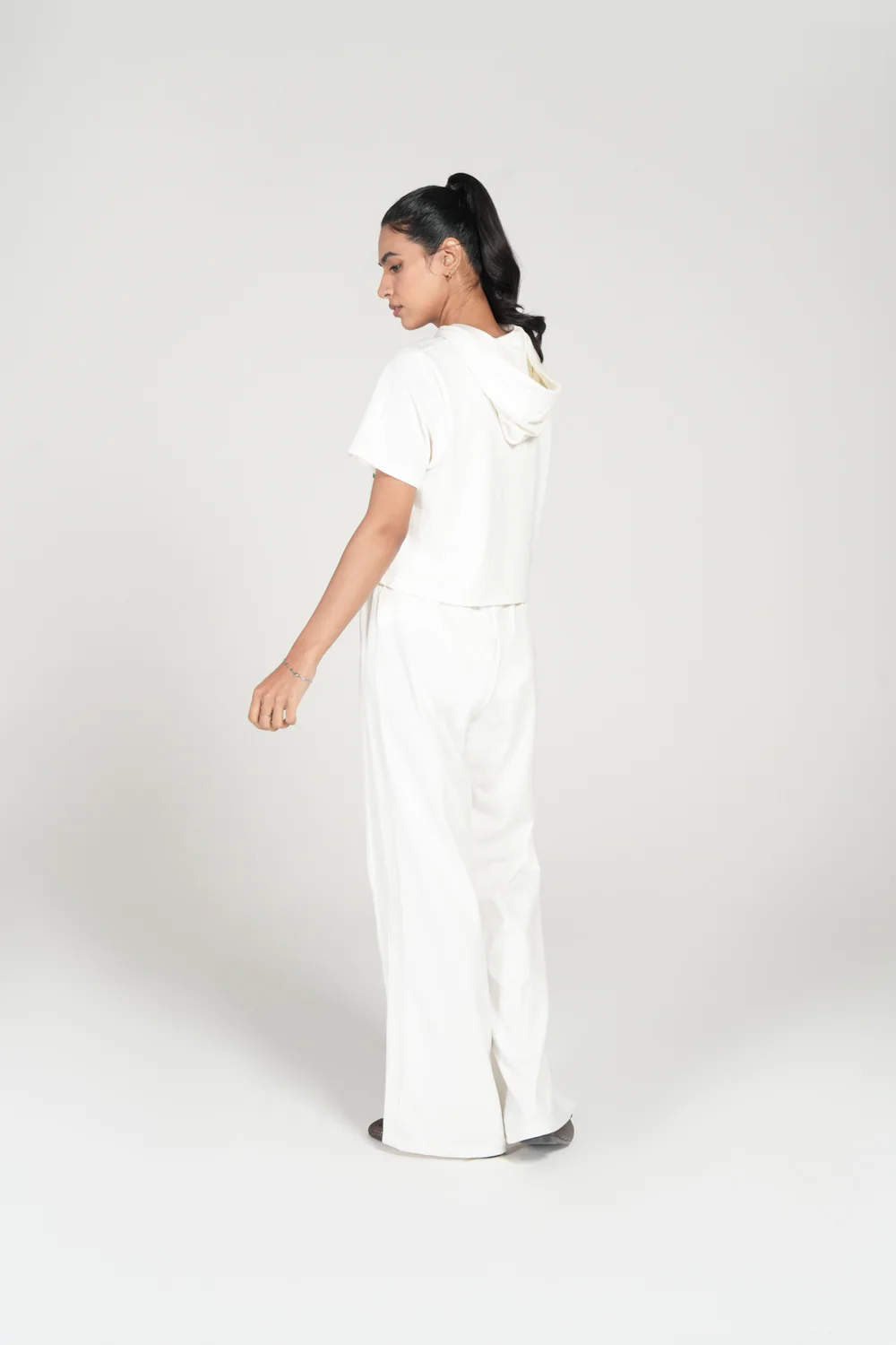 GRAPHIC BOXY TEE WITH HOOD - Image 2