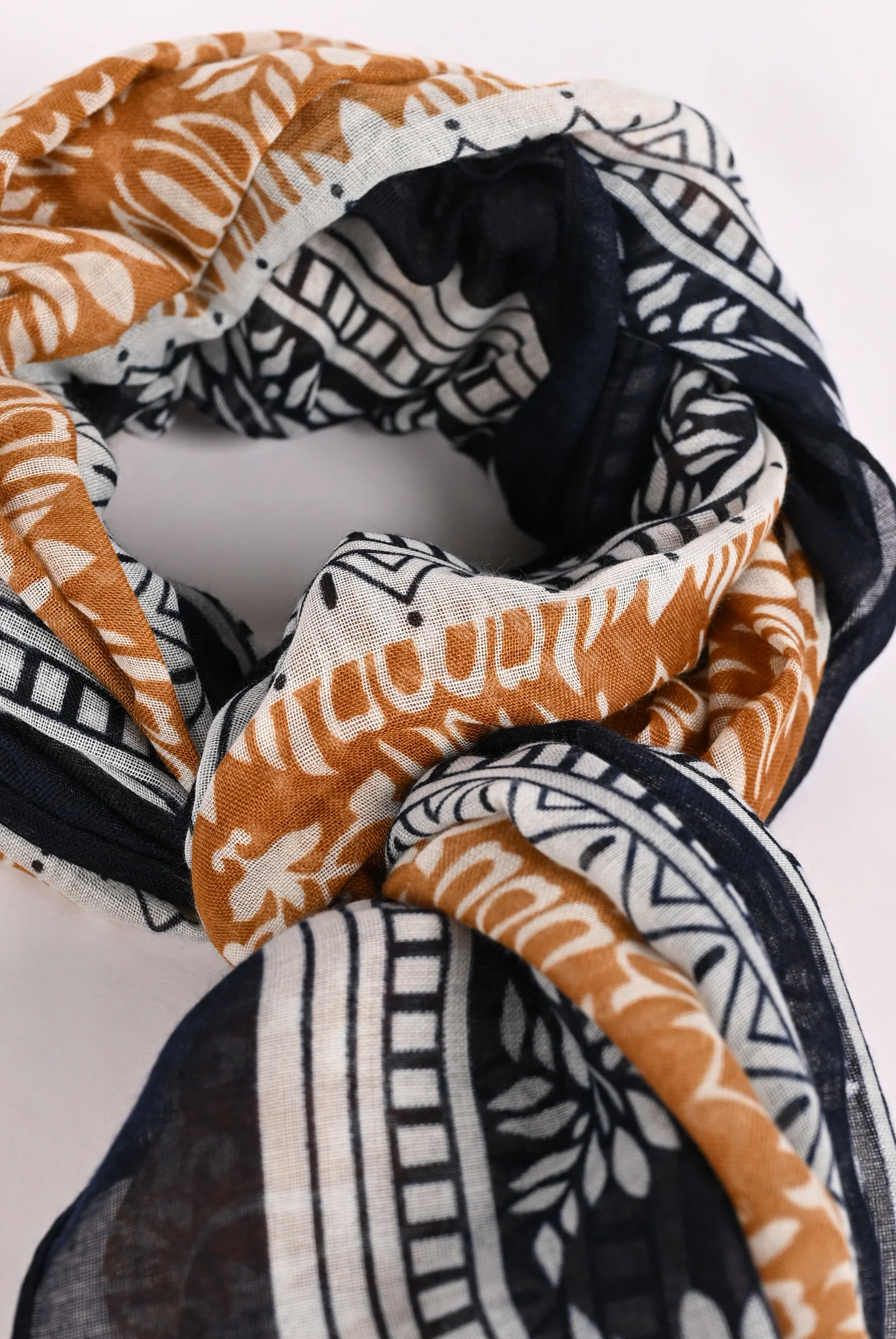PRINTED SCARF - Image 2
