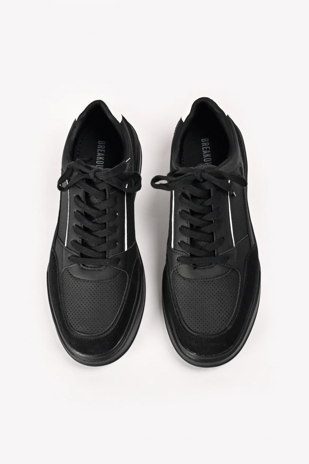 TRAINERS - Image 2