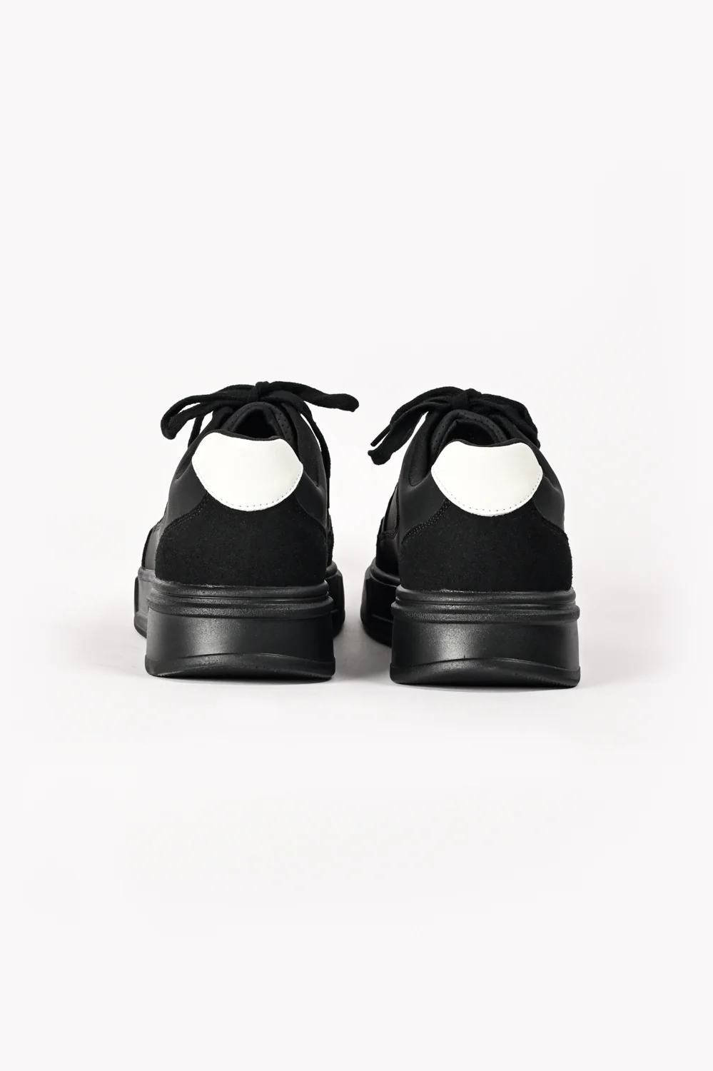 TRAINERS - Image 3