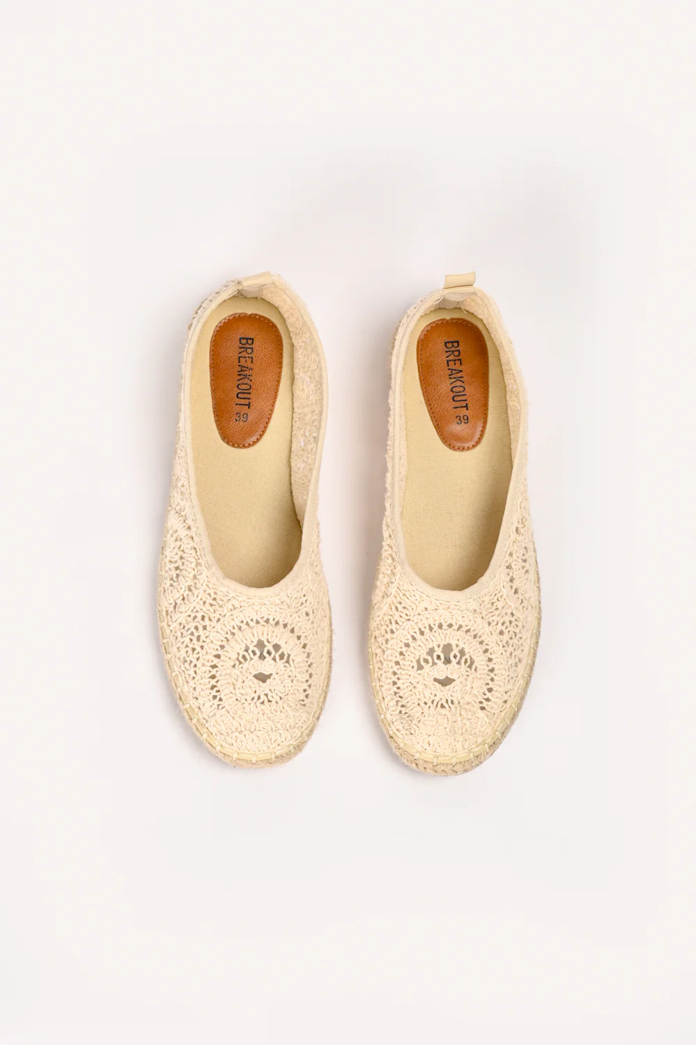 CROCHET PUMPS - Image 2