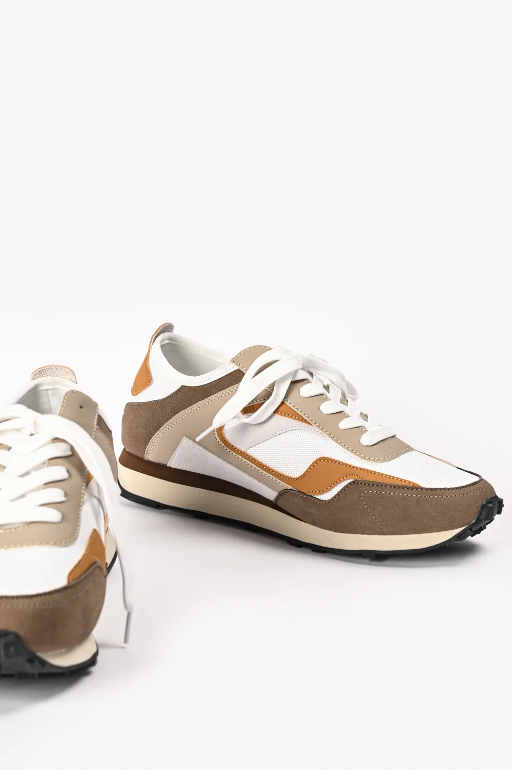 MULTI-PIECE TRAINERS - Image 4