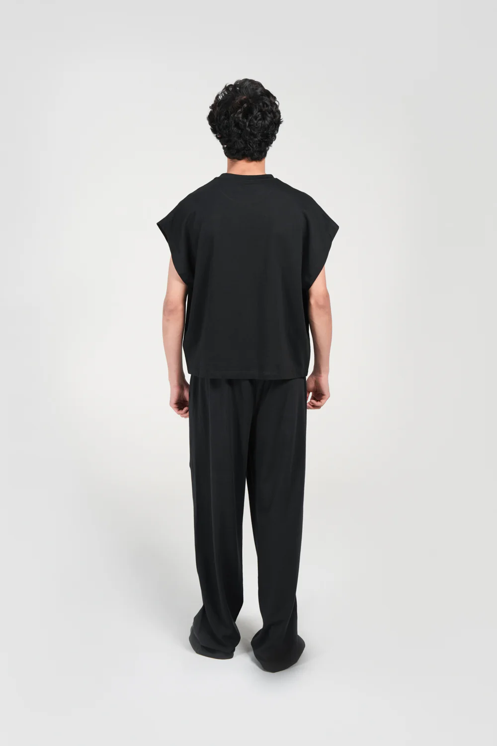 BOXY FIT GRAPHIC TEE - Image 3