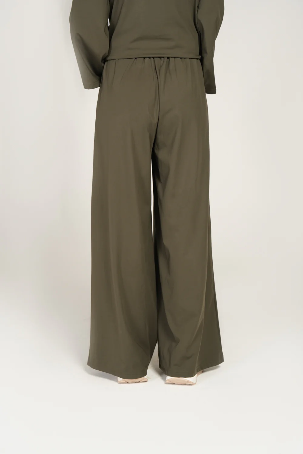 SOFT LUXE MEGA WIDE TROUSERS - Image 3