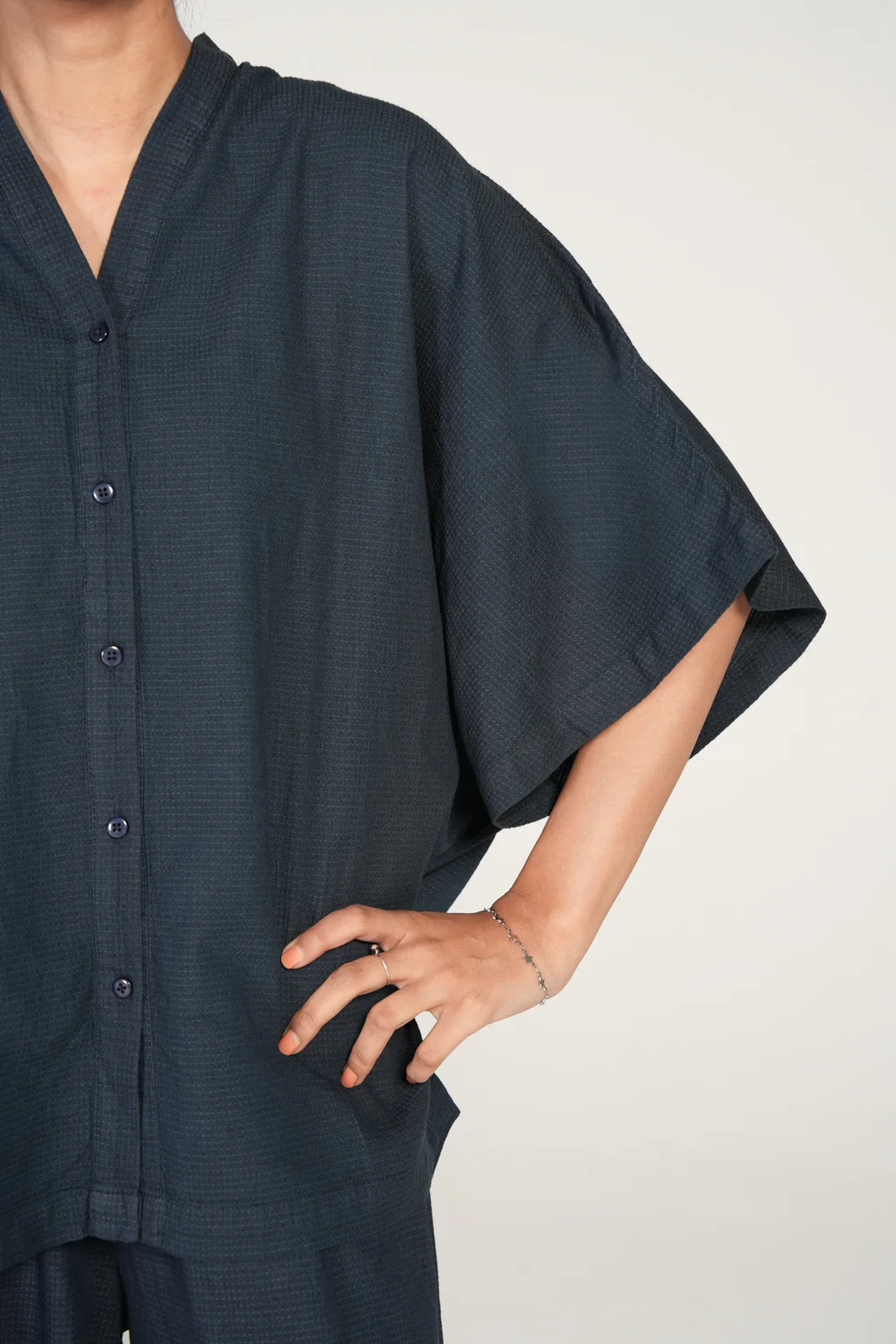 V-NECK BUTTON DOWN SHIRT - Image 4