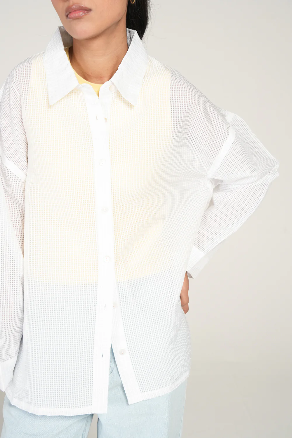 OVERSIZED BUTTON DOWN SHIRT - Image 4