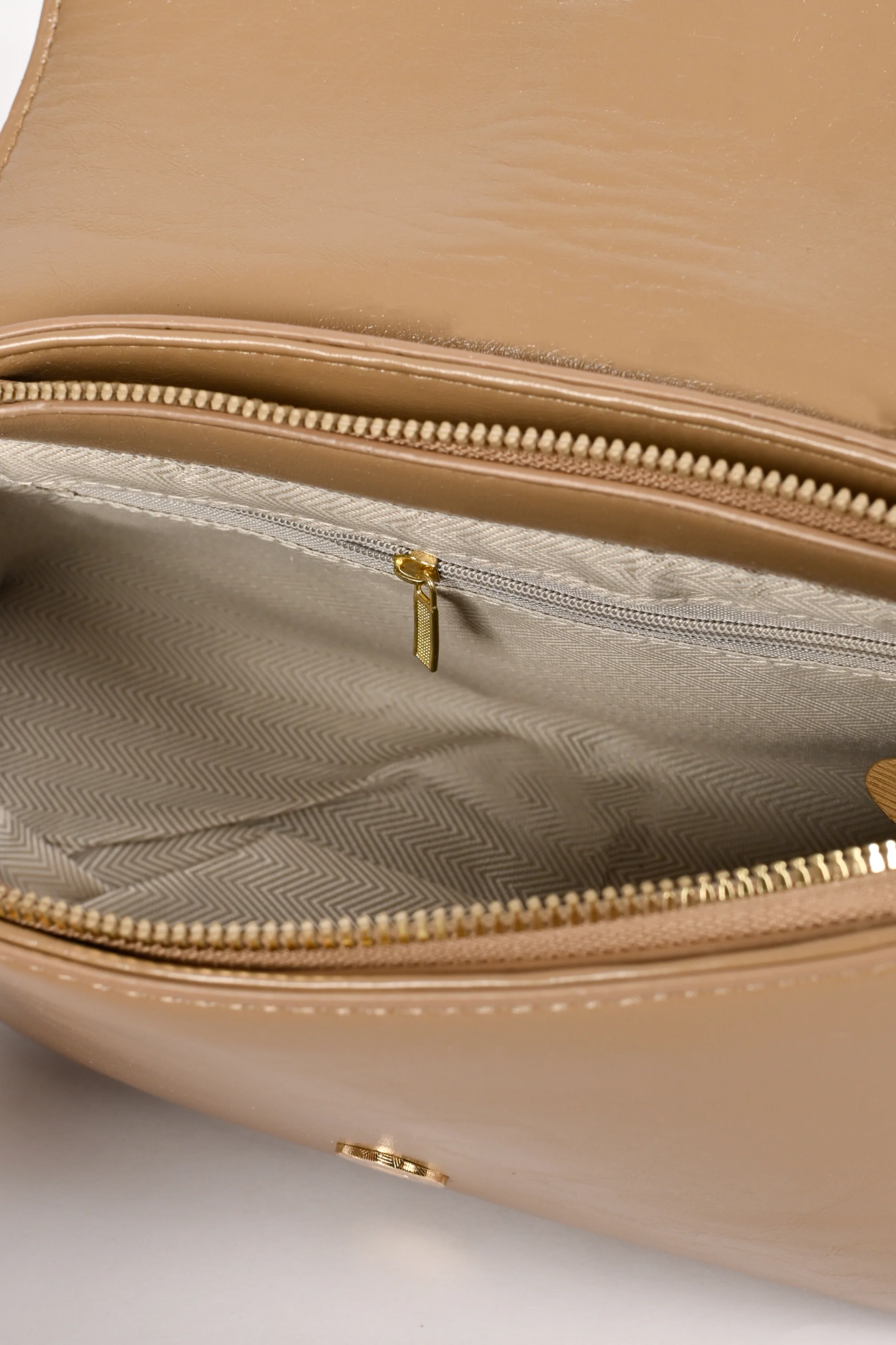 SUEDE FLAP SHOULDER BAG - Image 5