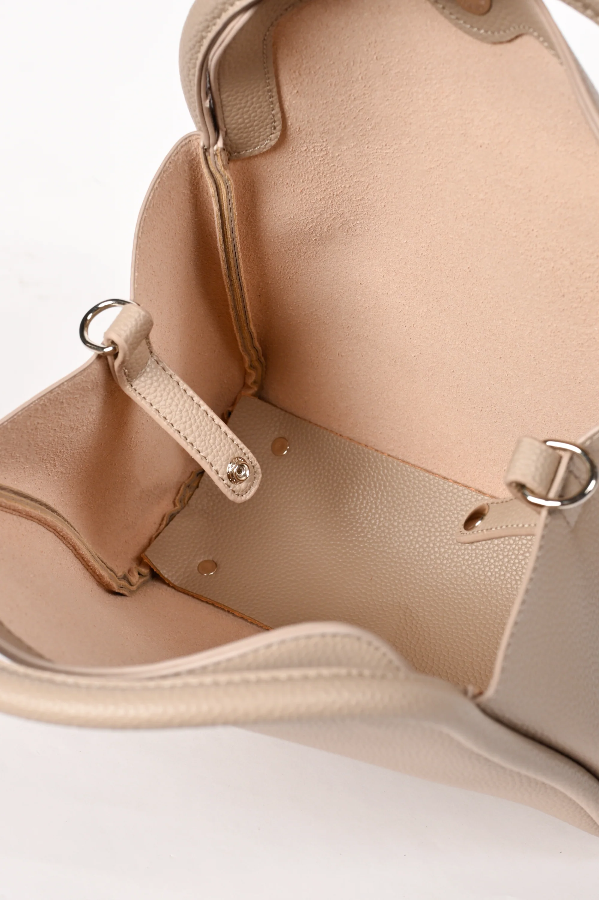TOP HANDLE BAG WITH POUCH - Image 6