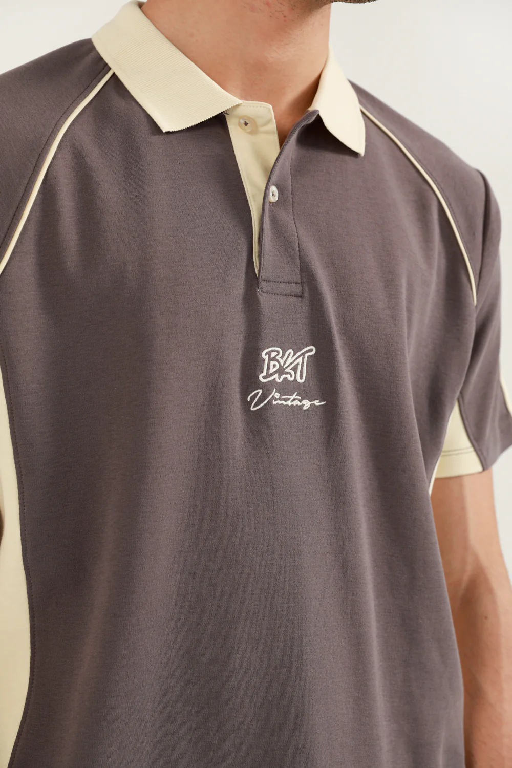 RAGLAN SLEEVE CONTRAST COLLAR POLO - Image 4