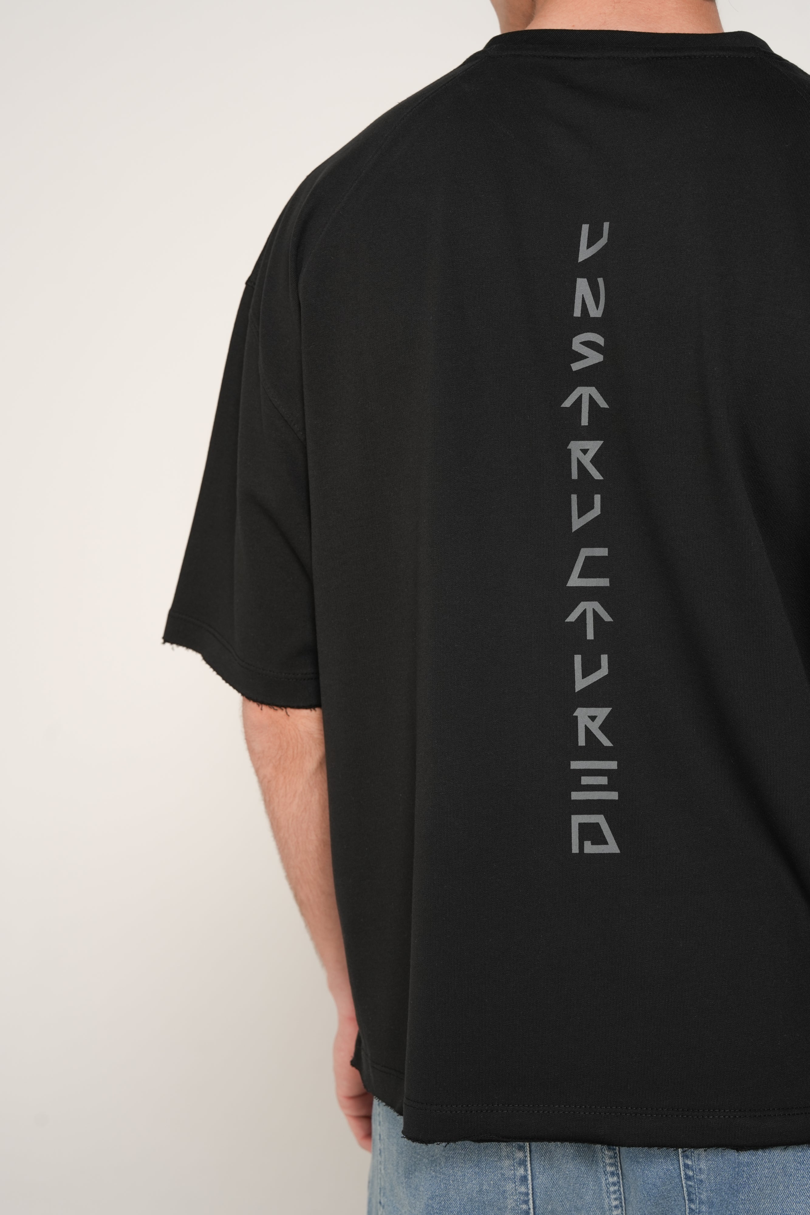 BOXY FIT GRAPHIC TEE - Image 2