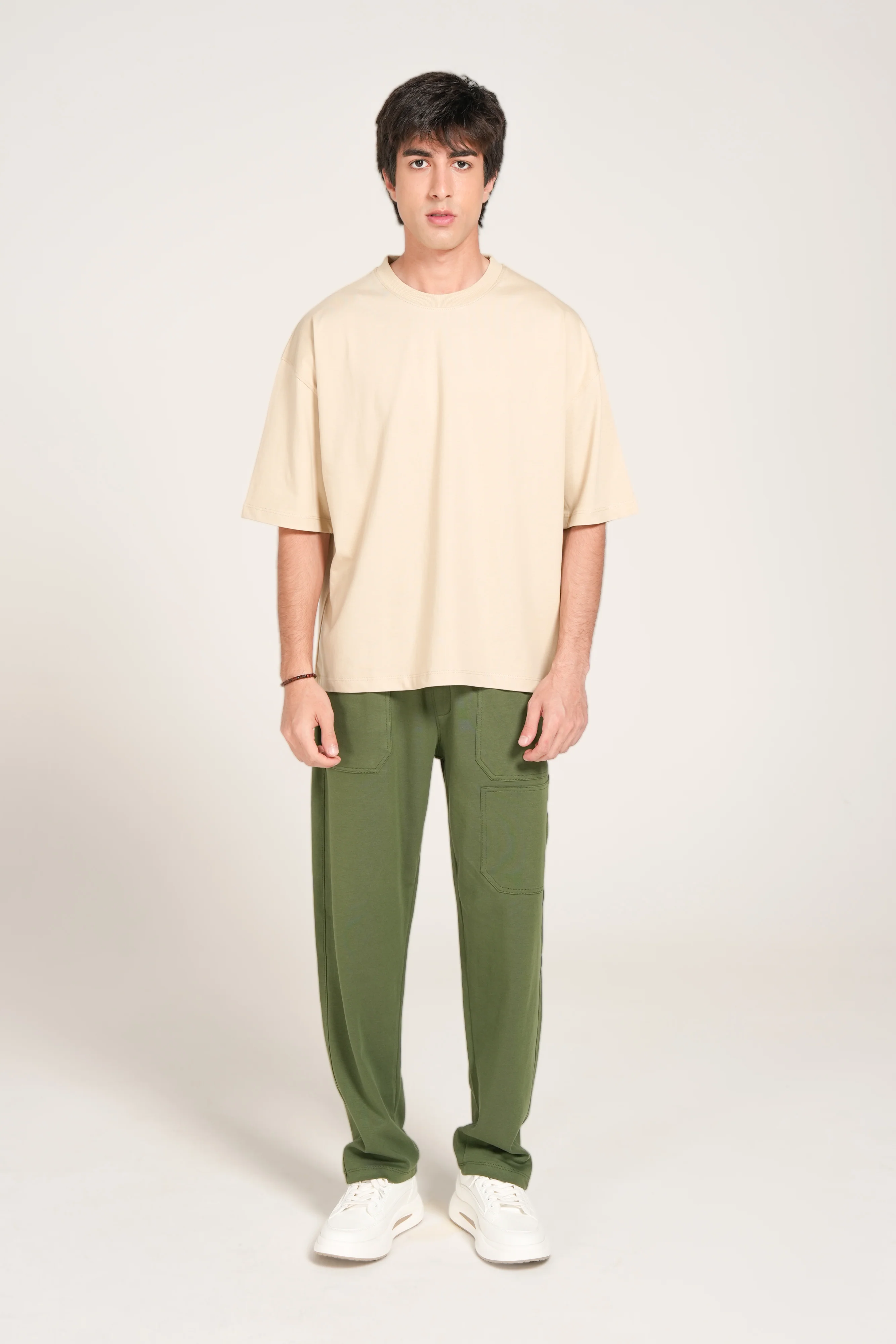 BOXY FIT TEE