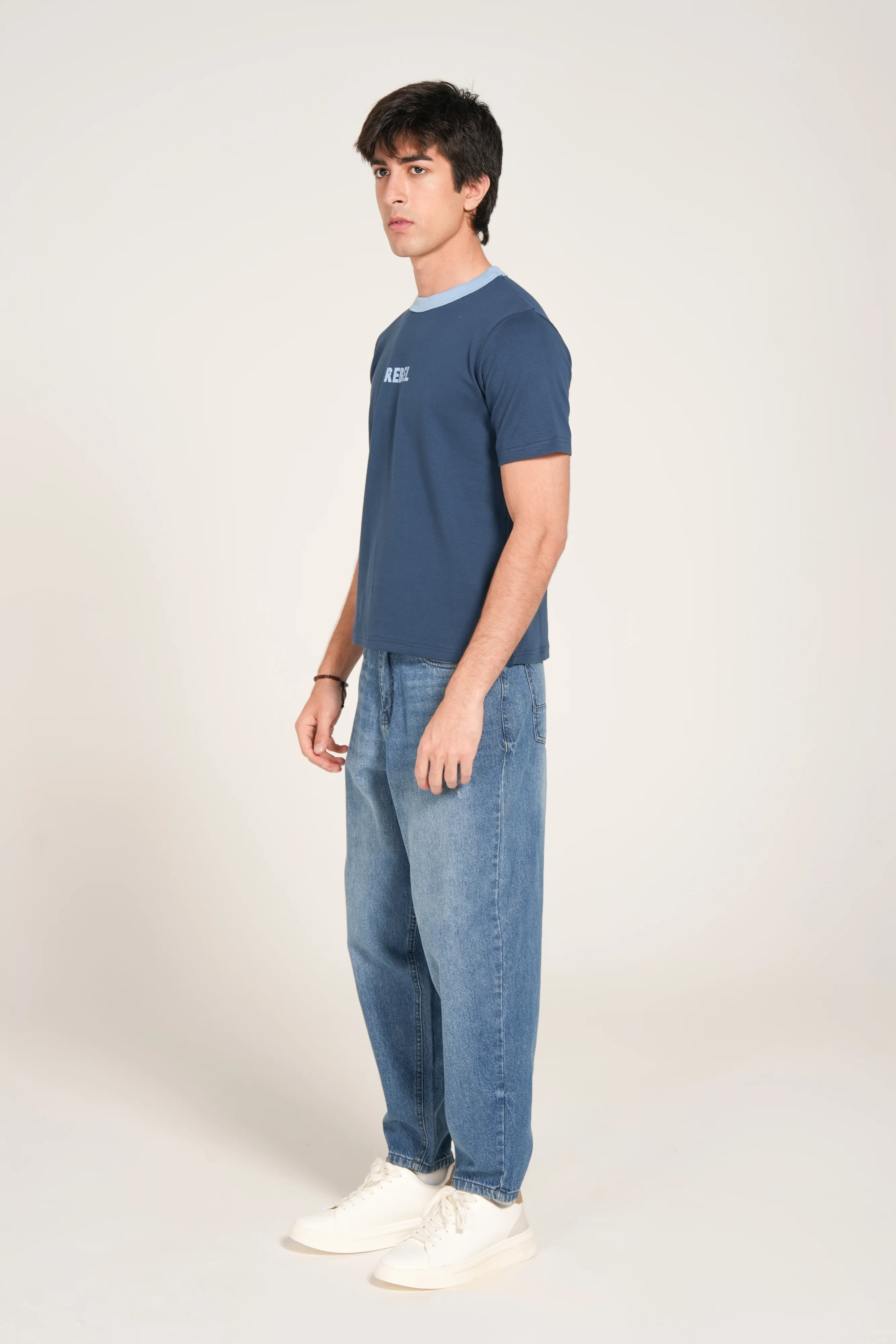 SLIM CROPPED CONTRAST RIB TEE - Image 4