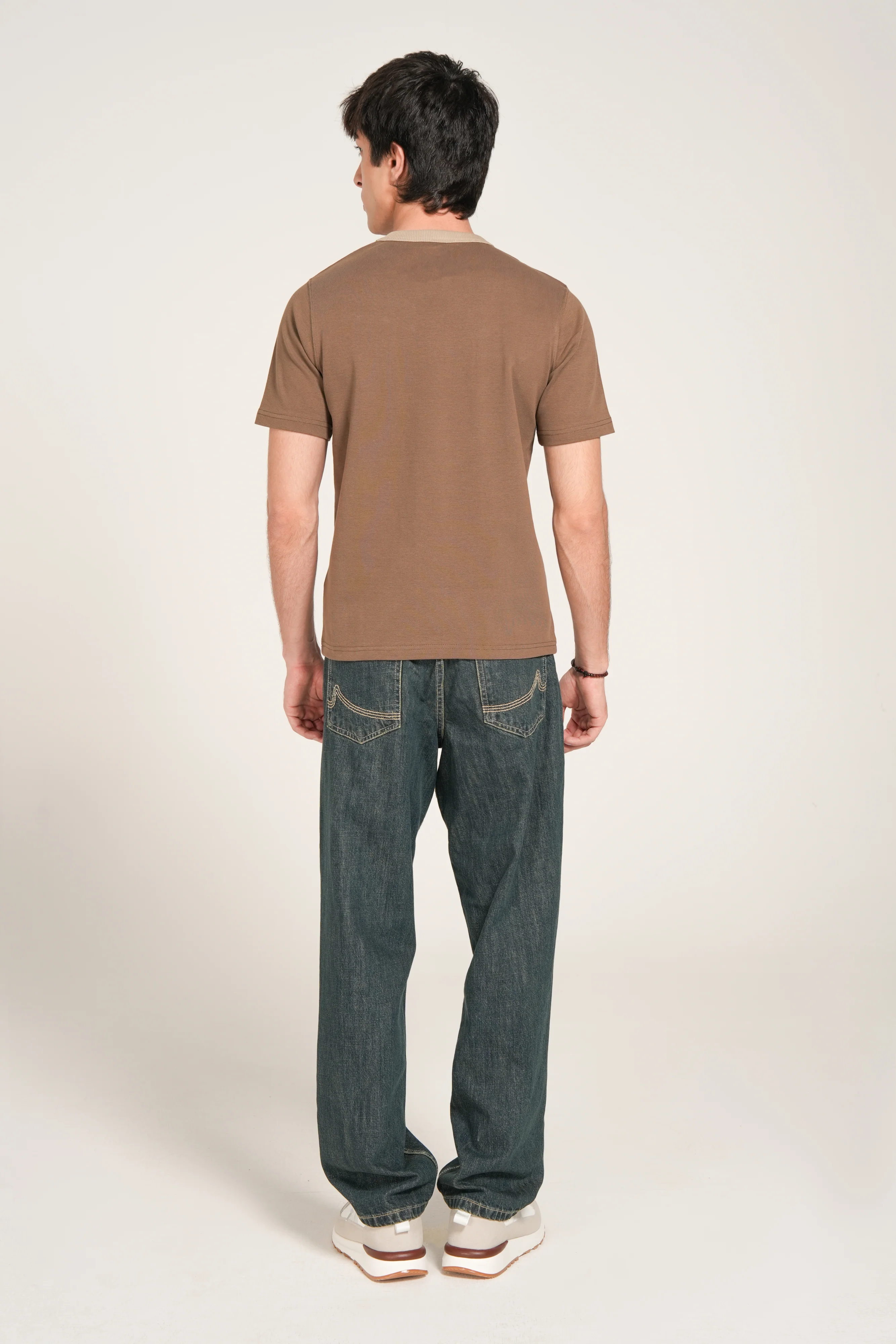 SLIM CROPPED CONTRAST RIB TEE - Image 2