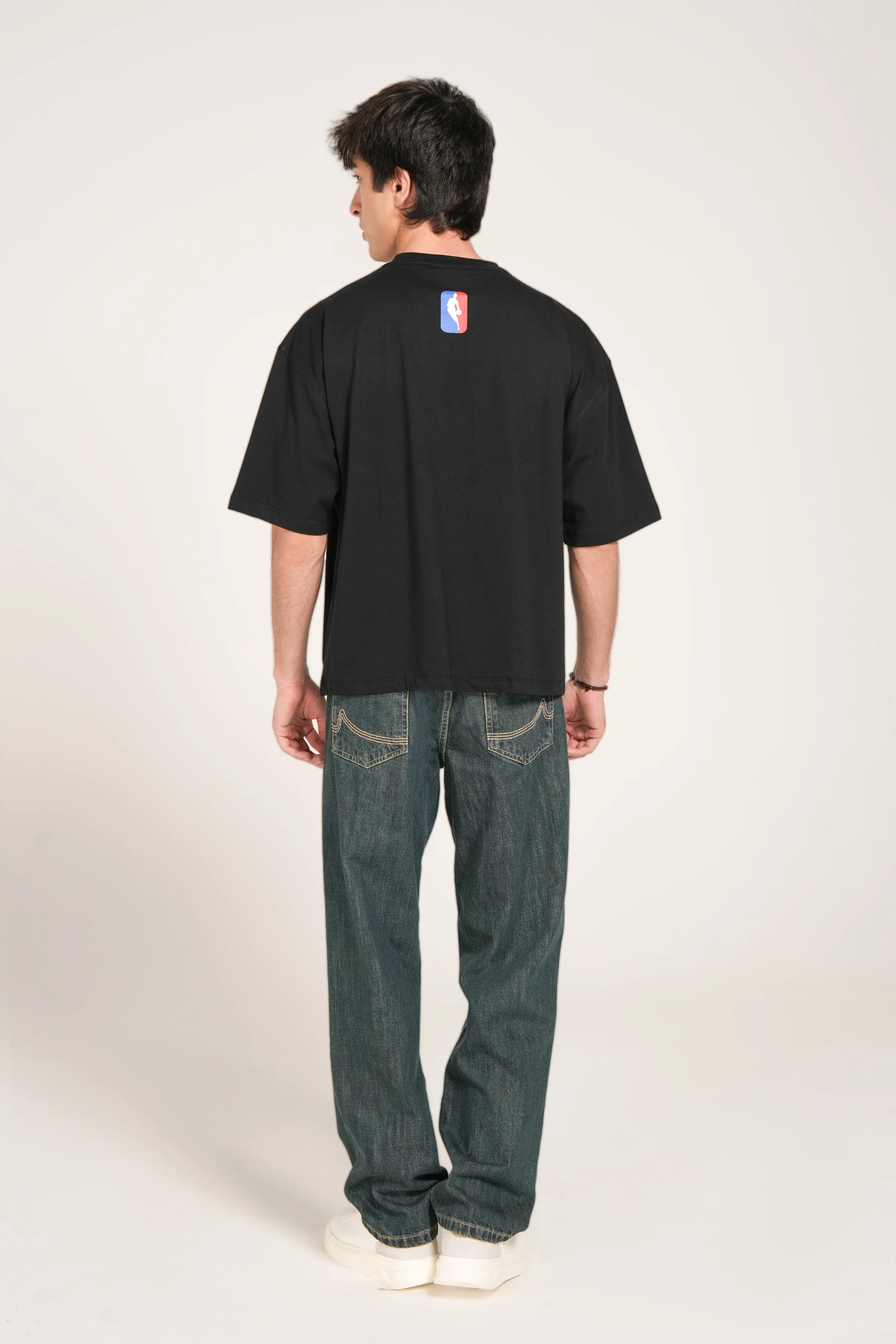 BOXY FIT GRAPHIC TEE - Image 3