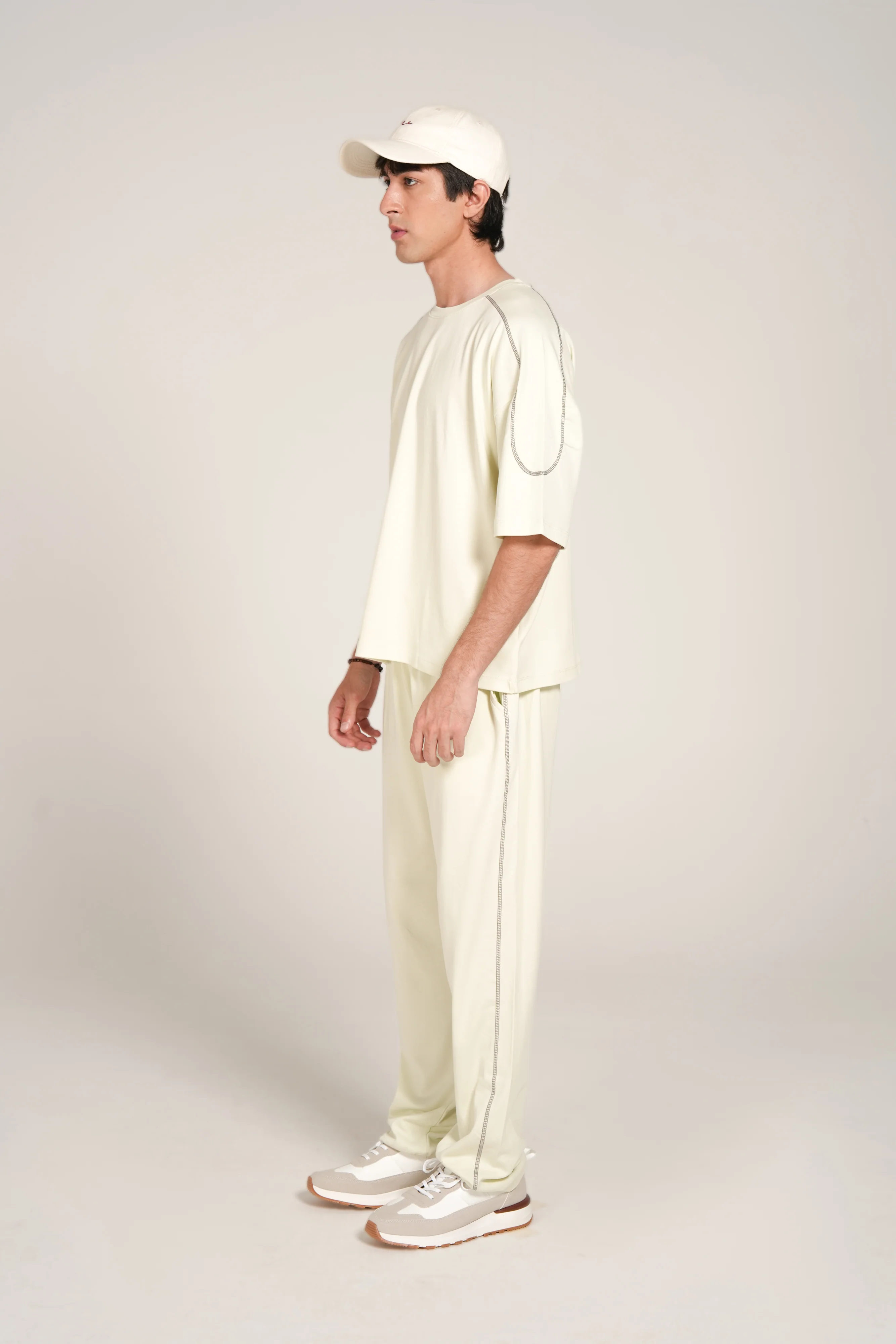 BOXY FIT CONTRAST FLATLOCK TEE - Image 3