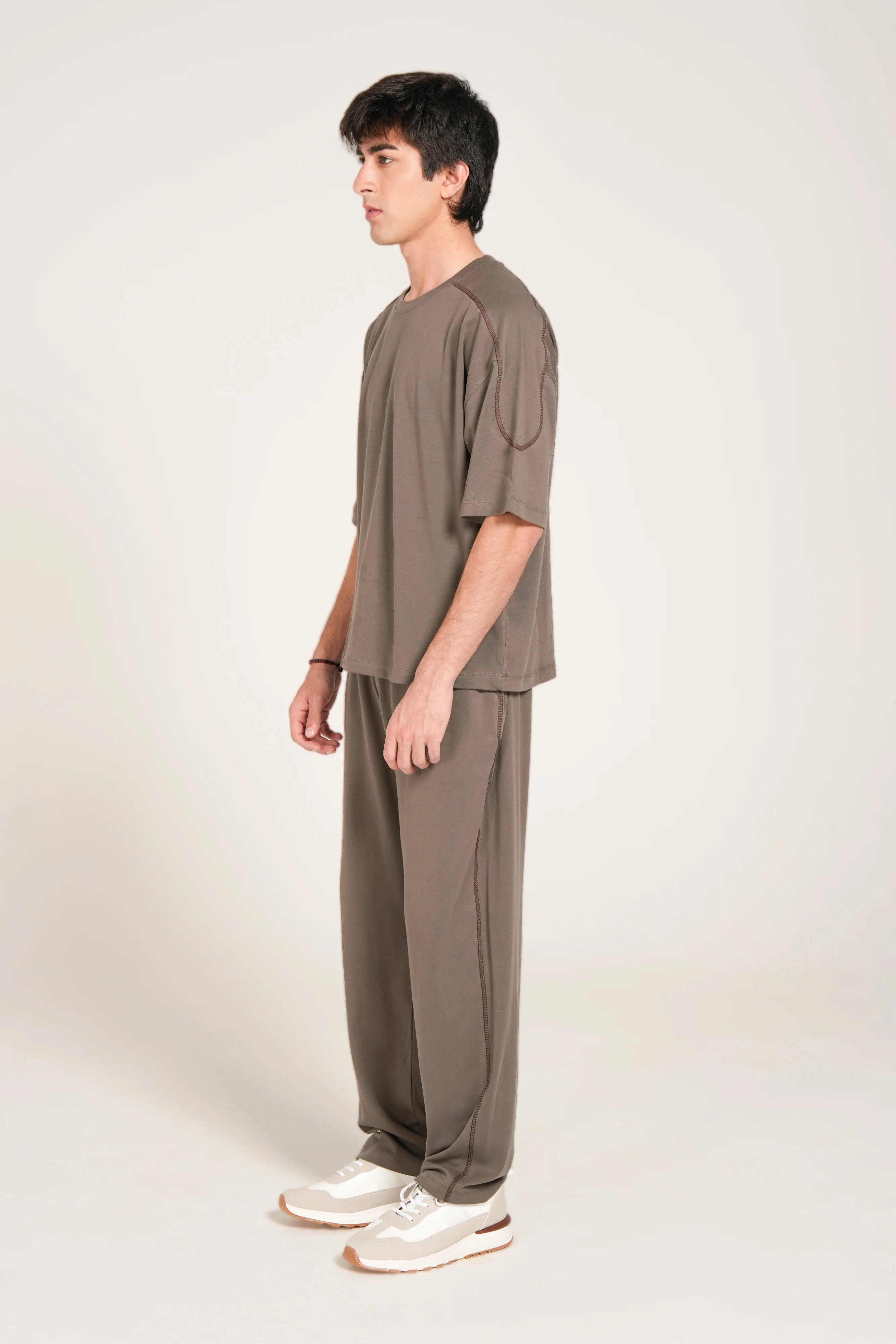 BOXY FIT CONTRAST FLATLOCK TEE - Image 2