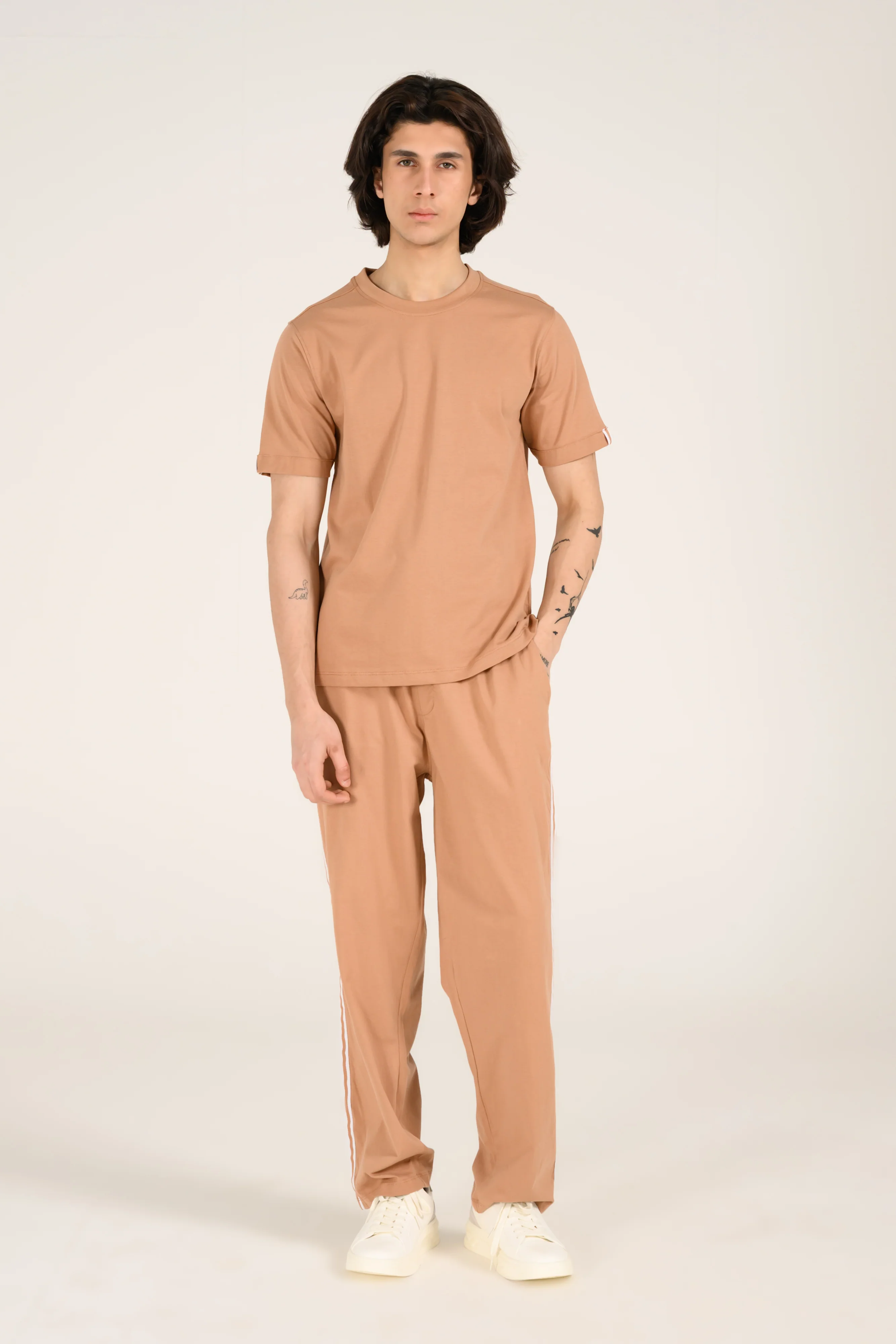 CREW NECK TEE