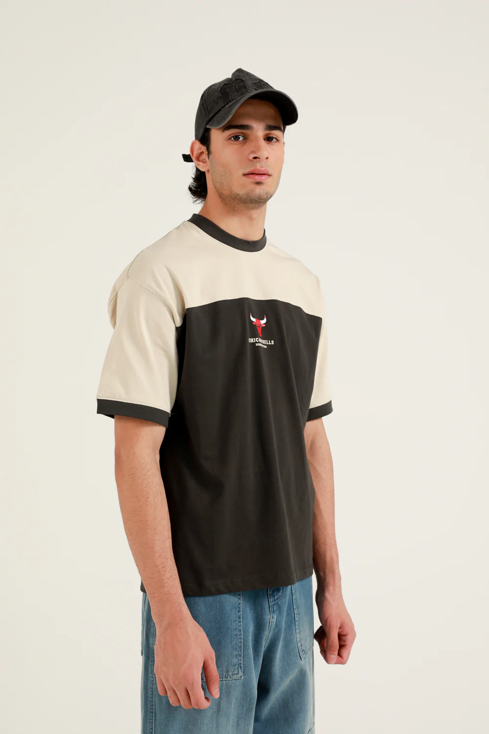 RELAXED FIT CONTRAST PANEL TEE - Image 6