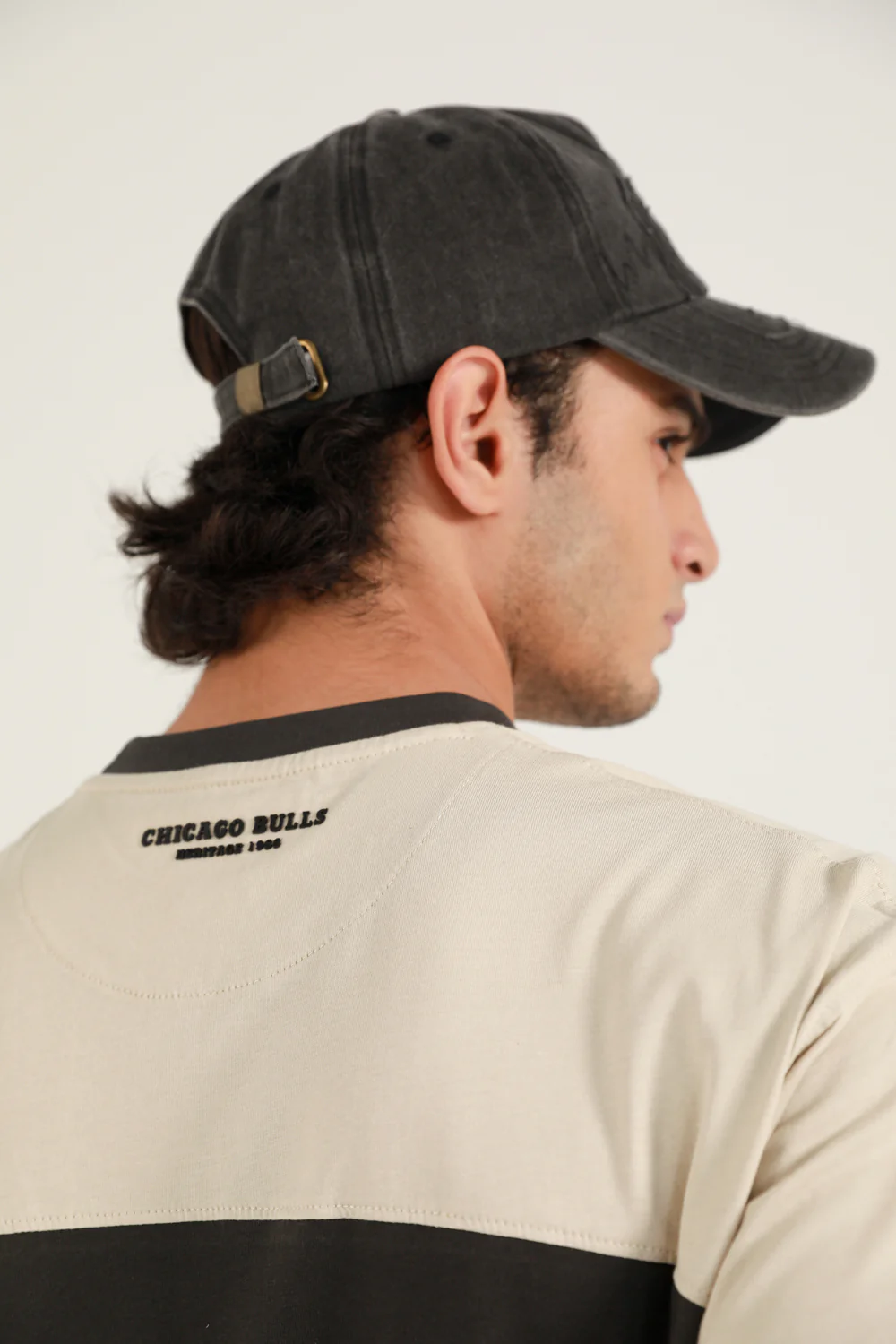 RELAXED FIT CONTRAST PANEL TEE - Image 8