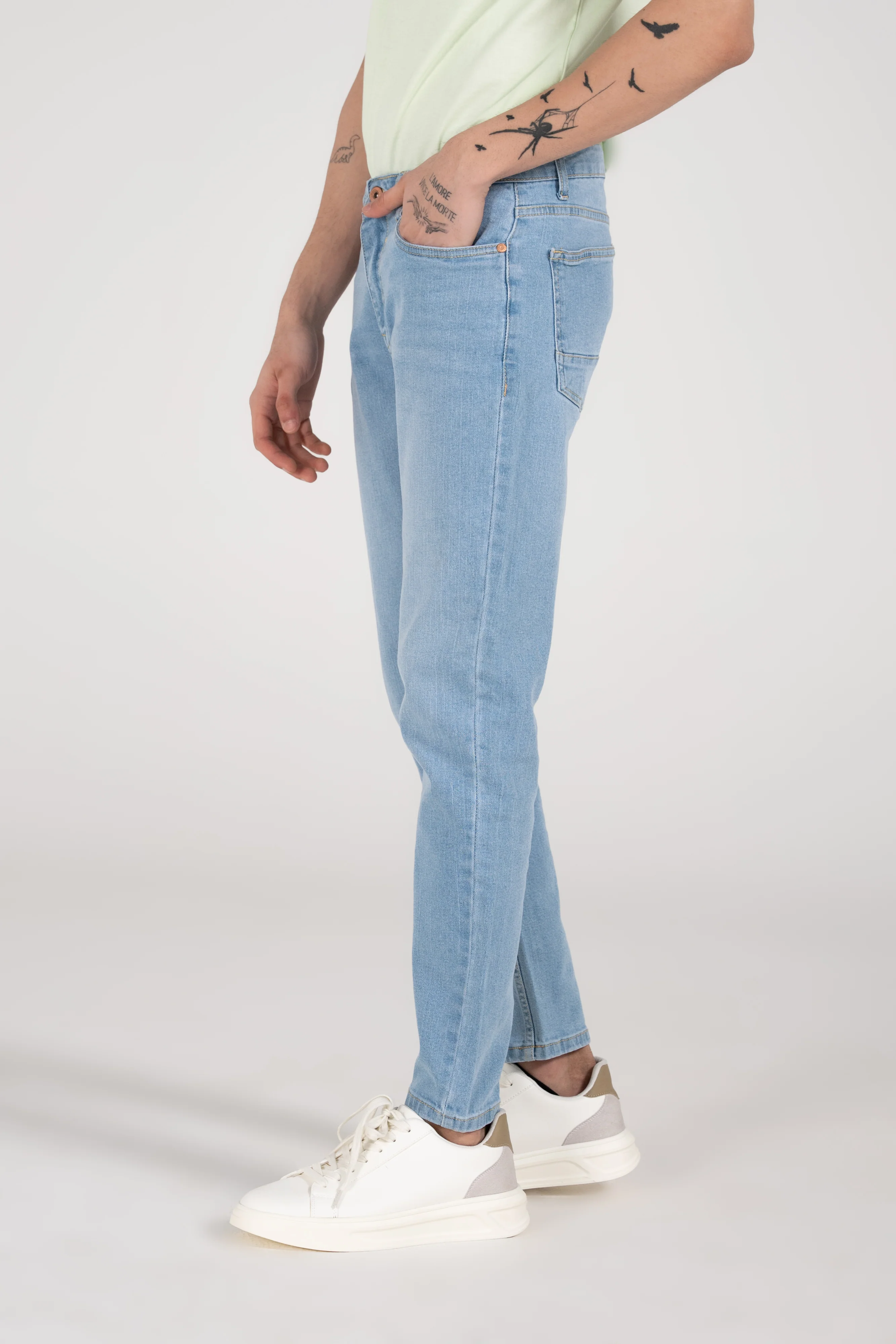 CROPPED FIT DENIM - Image 2