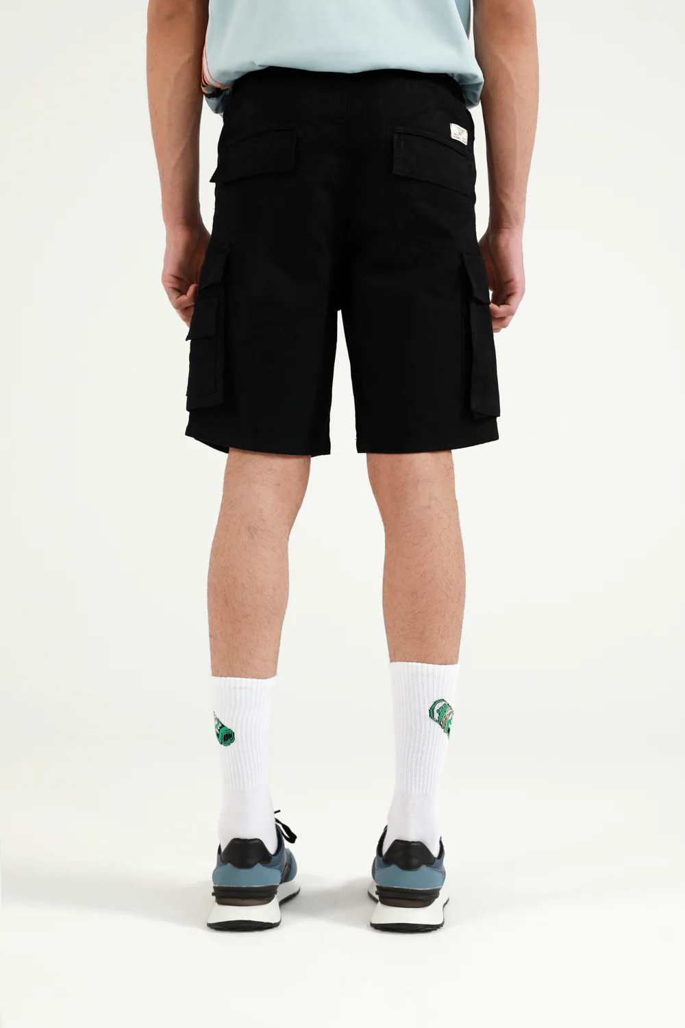 TEXTURED CARGO SHORT - Image 5