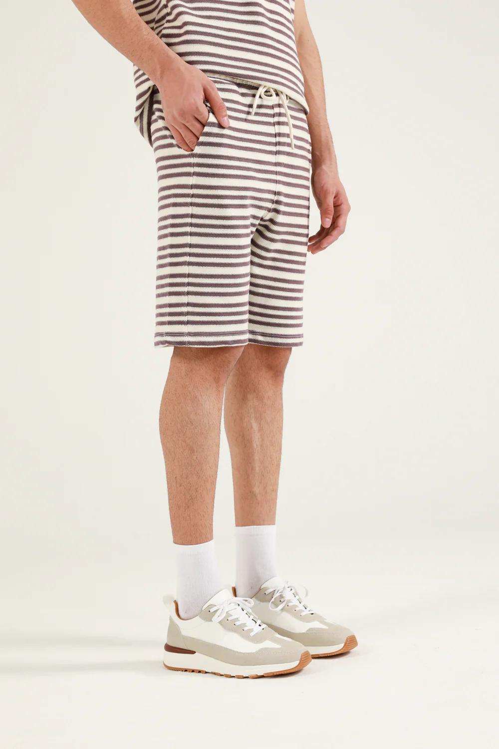 TEXTURED STRIPED SHORTS - Image 2