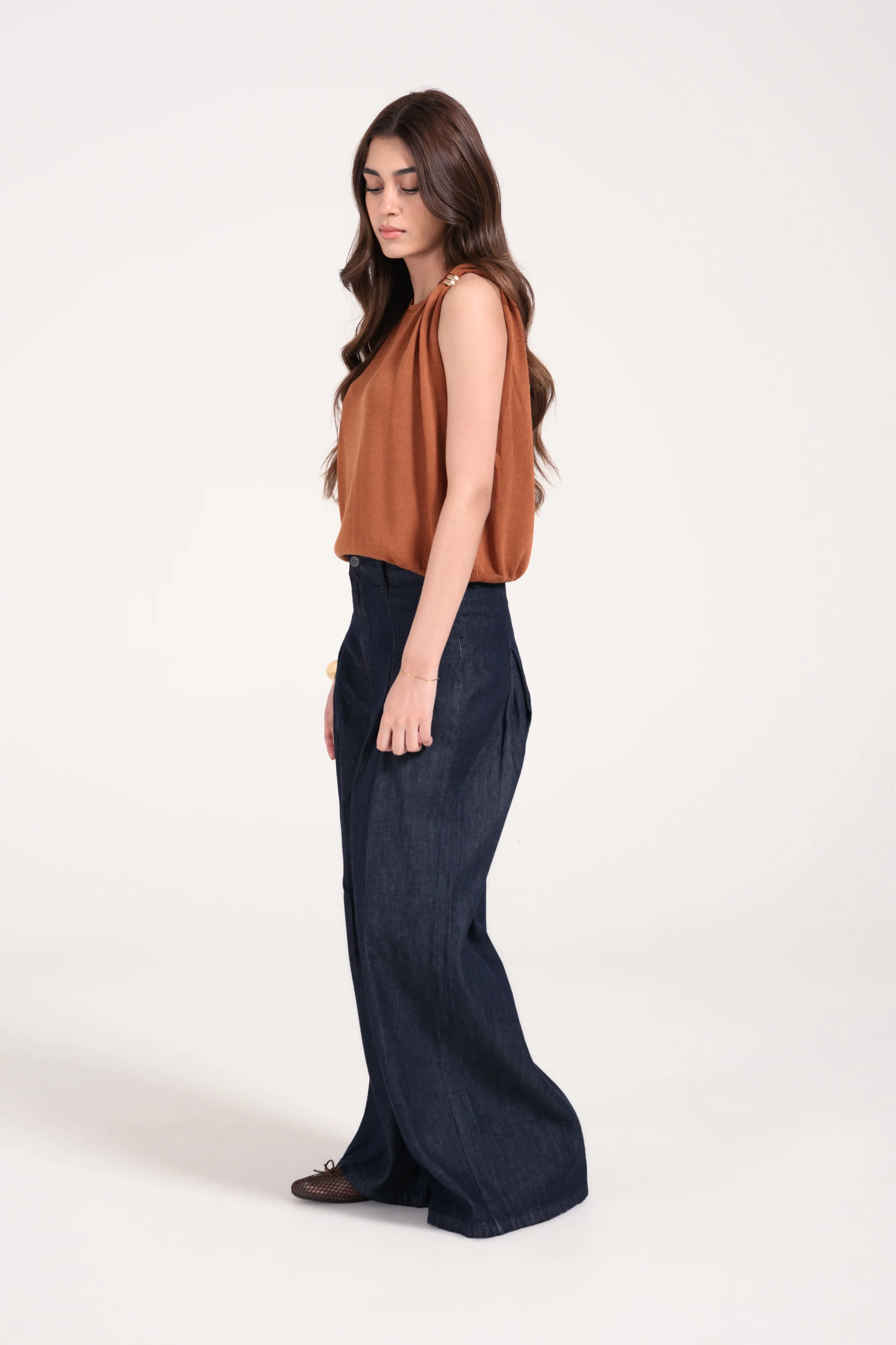 KNITTED TOP WITH ELASTICATED HEM - Image 5