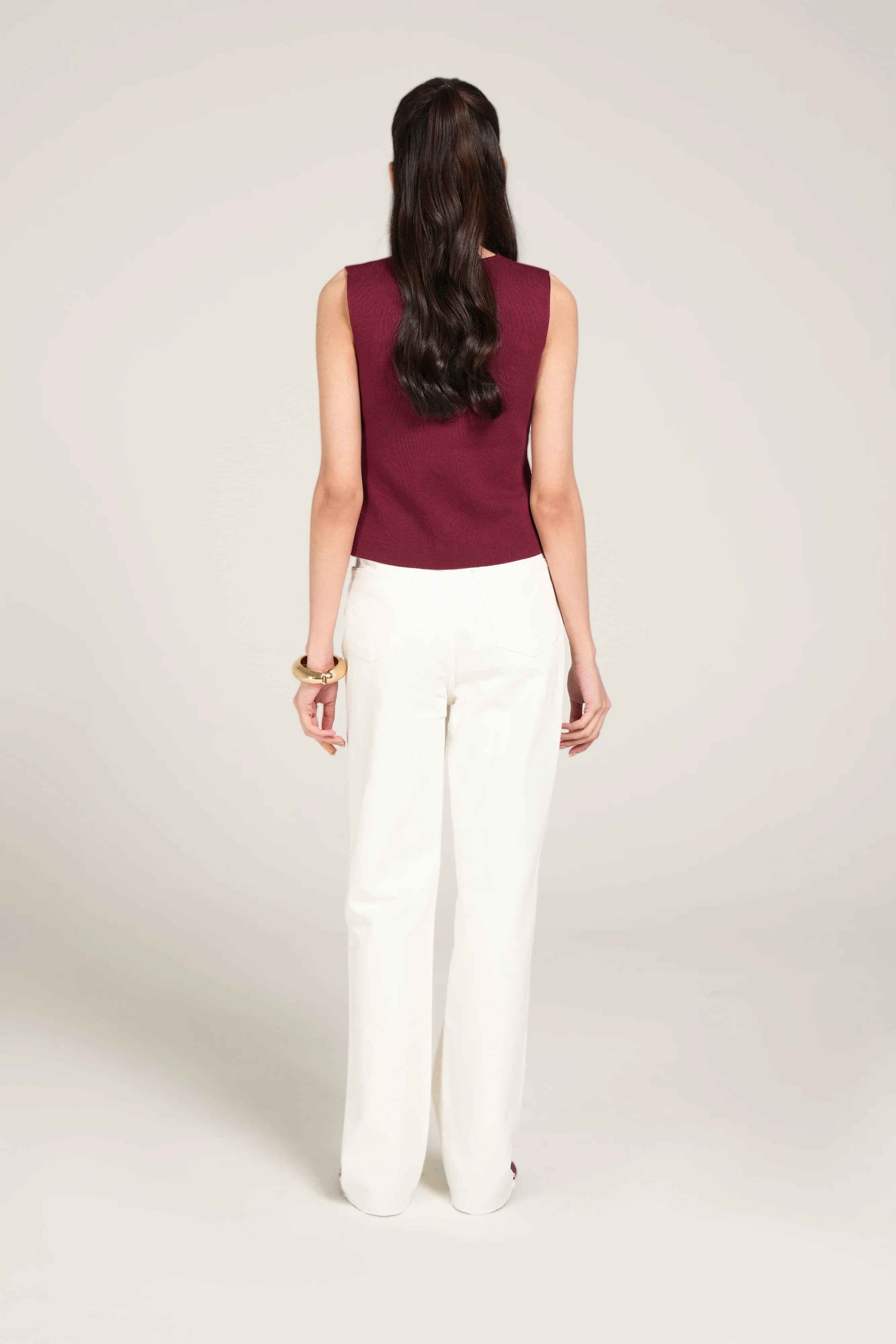 KNIT TOP WITH ACCENT BUTTONS - Image 7