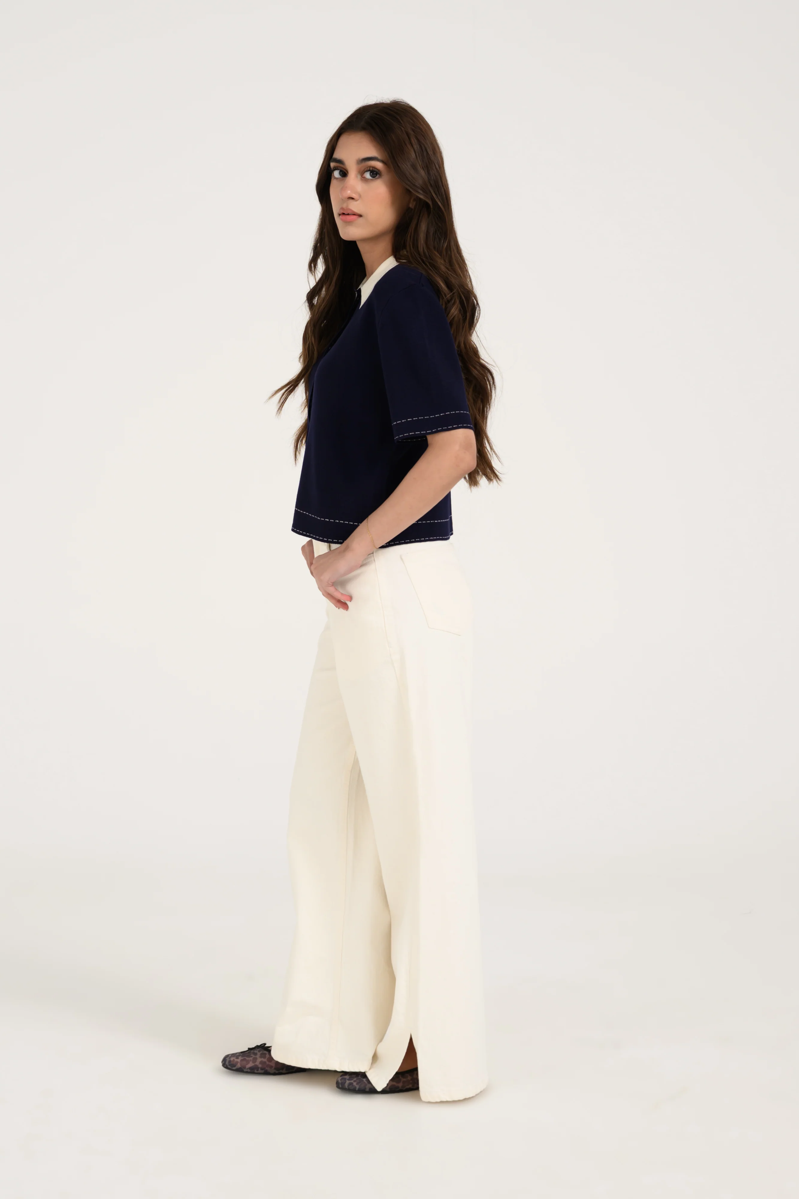 CONTRAST KNIT BUTTON DOWN TOP - Image 2