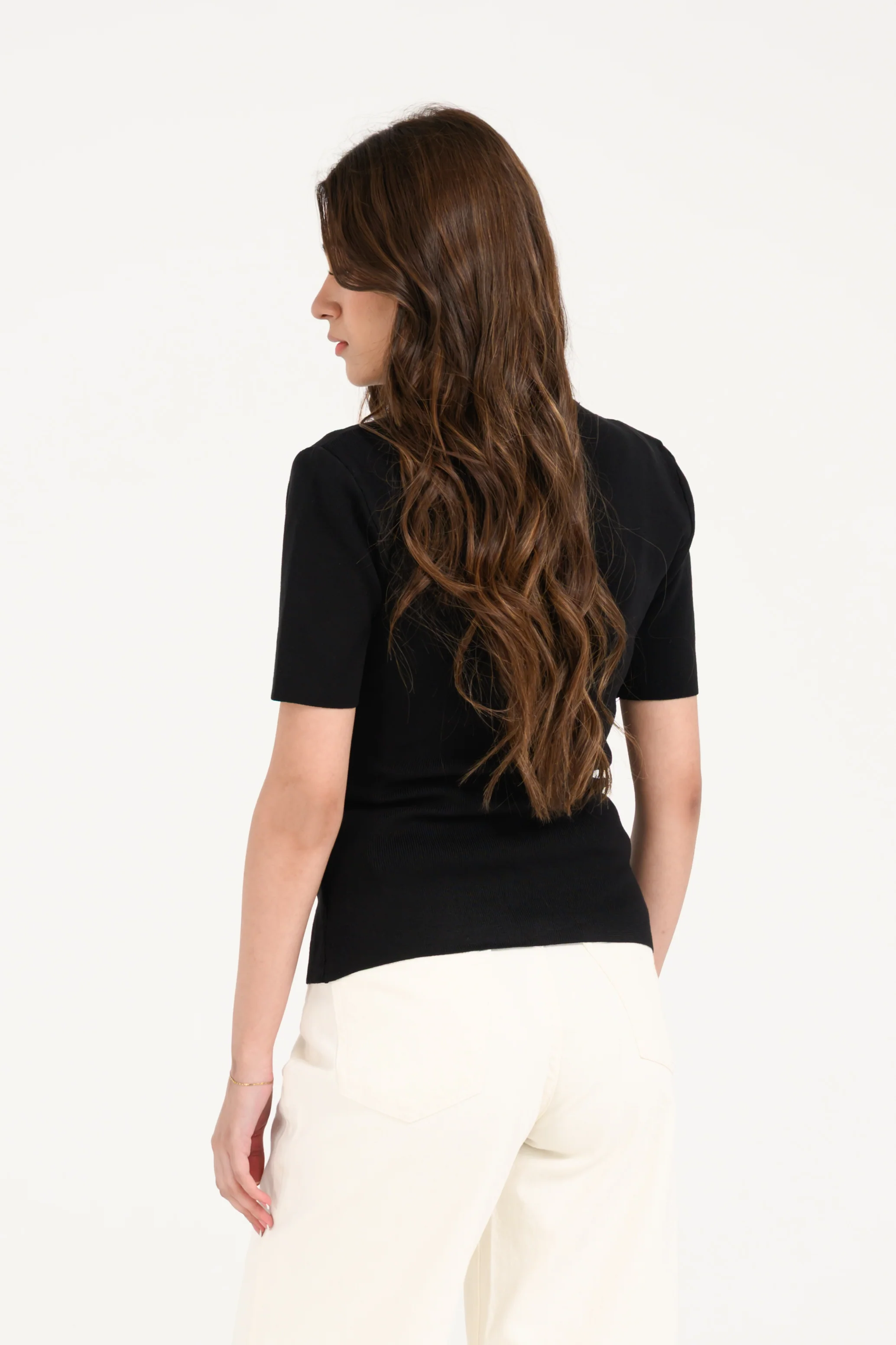 KNITTED TOP WITH BROOCH - Image 3