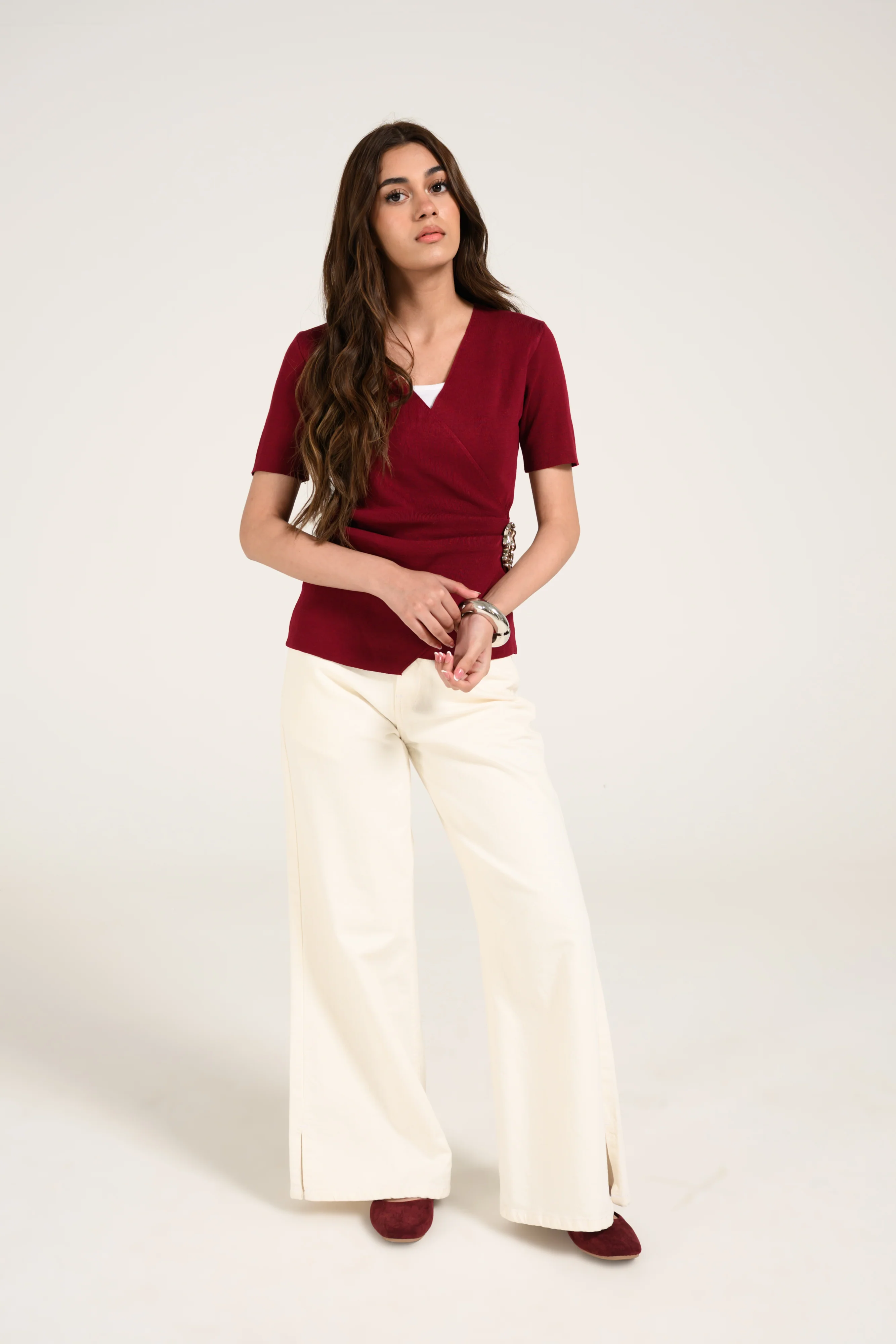 KNITTED TOP WITH BROOCH - Image 7
