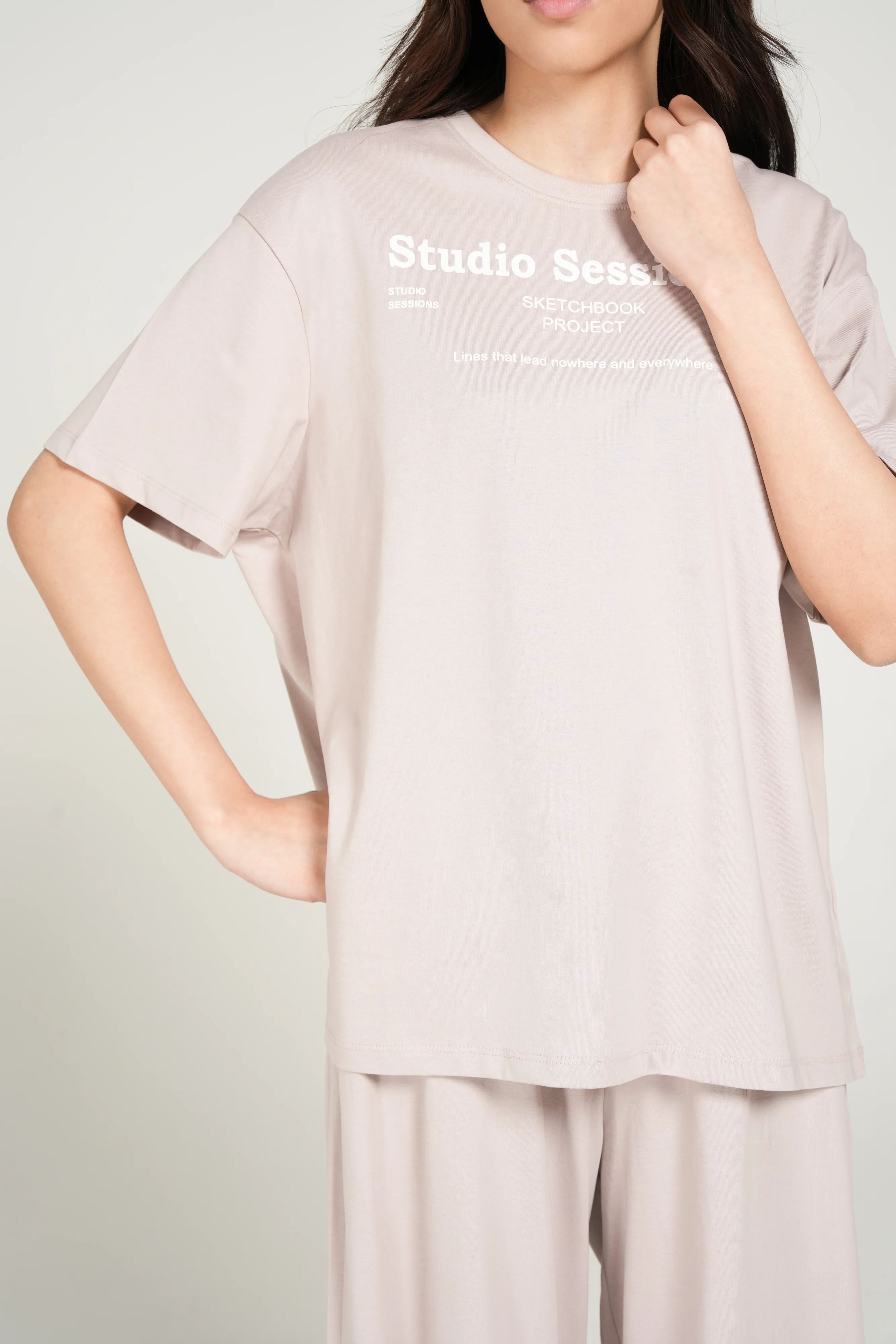 GRAPHIC OVERSIZED TEE - Image 4