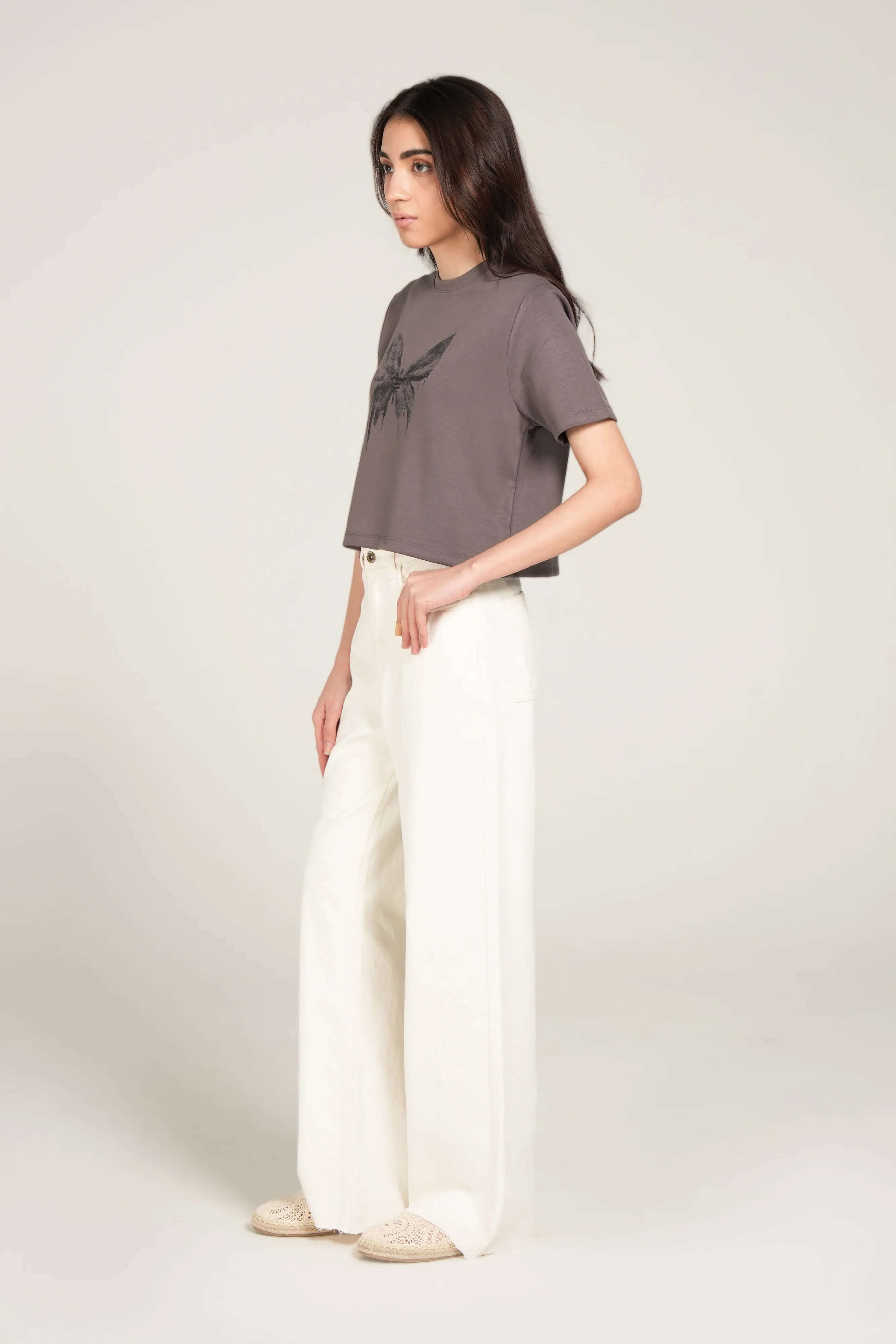 GRAPHIC CROPPED TEE - Image 2
