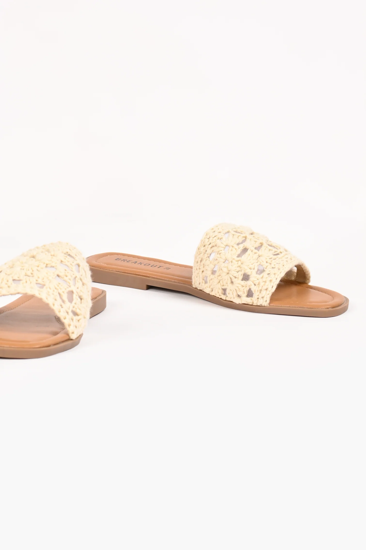 CROCHET FLATS - Image 3