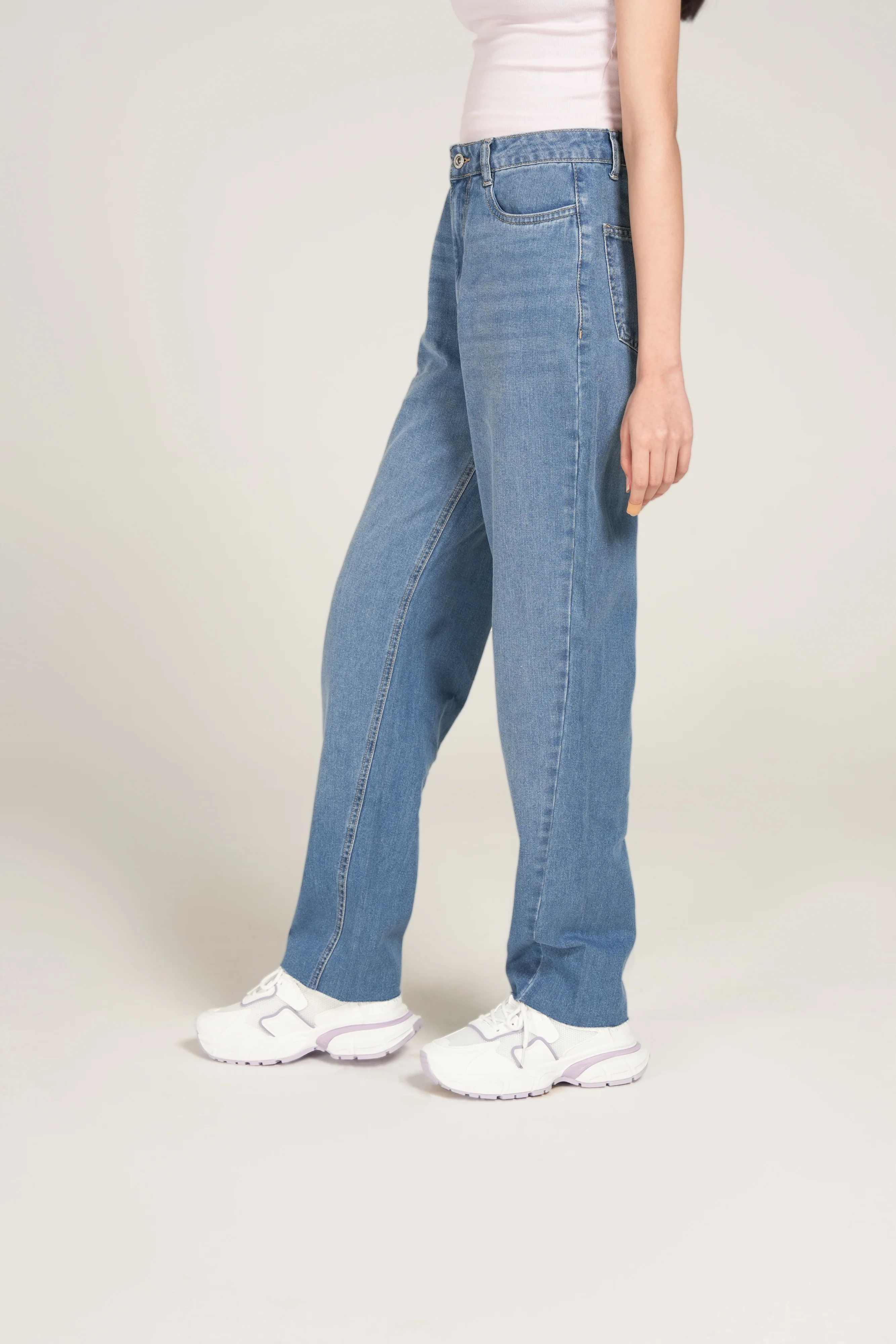 BARREL FIT DENIM - Image 2