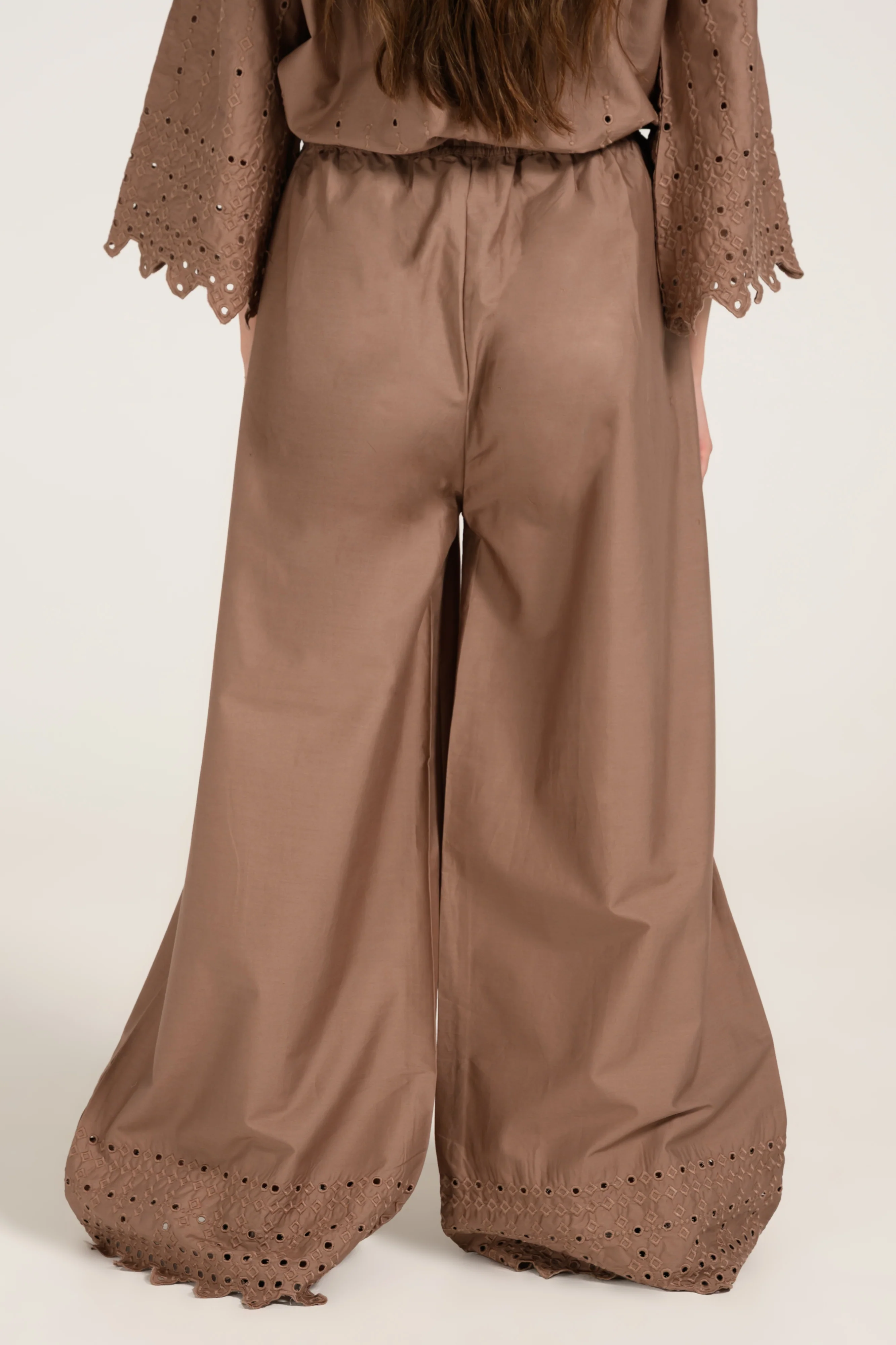 SCHIFFLI MEGA WIDE TROUSERS - Image 4