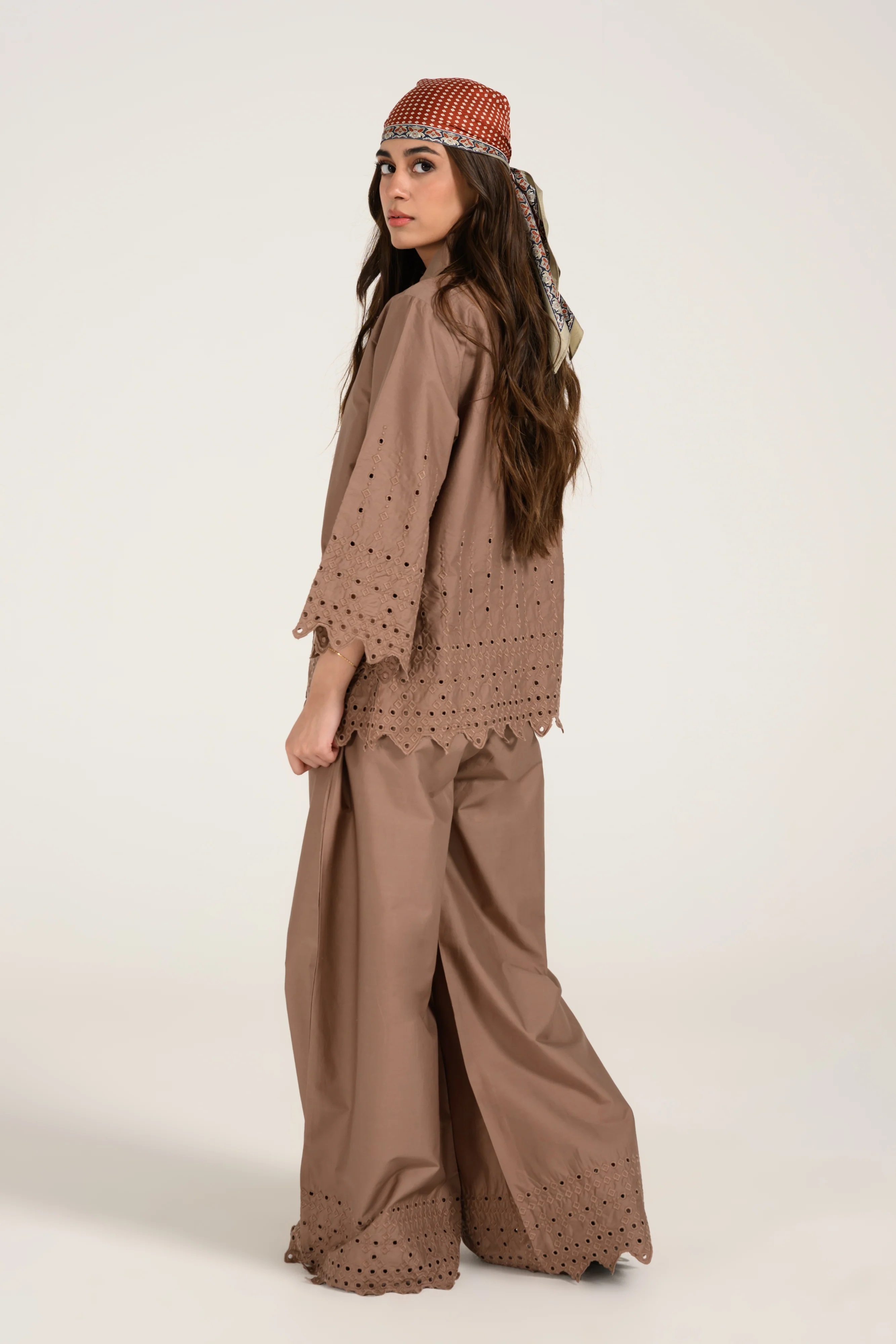 SCHIFFLI BUTTON DOWN TOP - Image 4