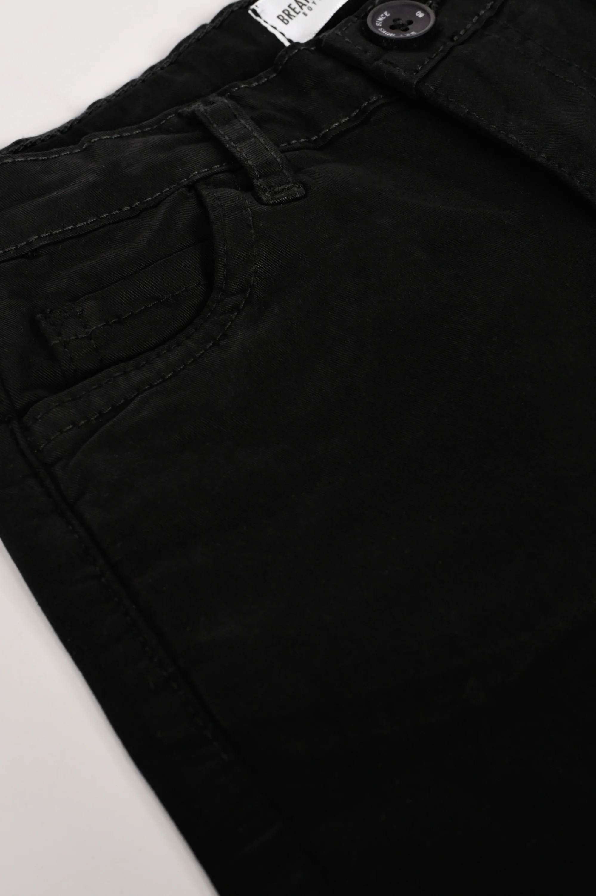 BOYS BASIC SHORTS - Image 3