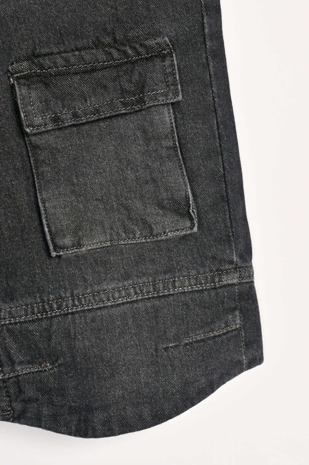 BOYS CARGO BERMUDA DENIM SHORTS - Image 4