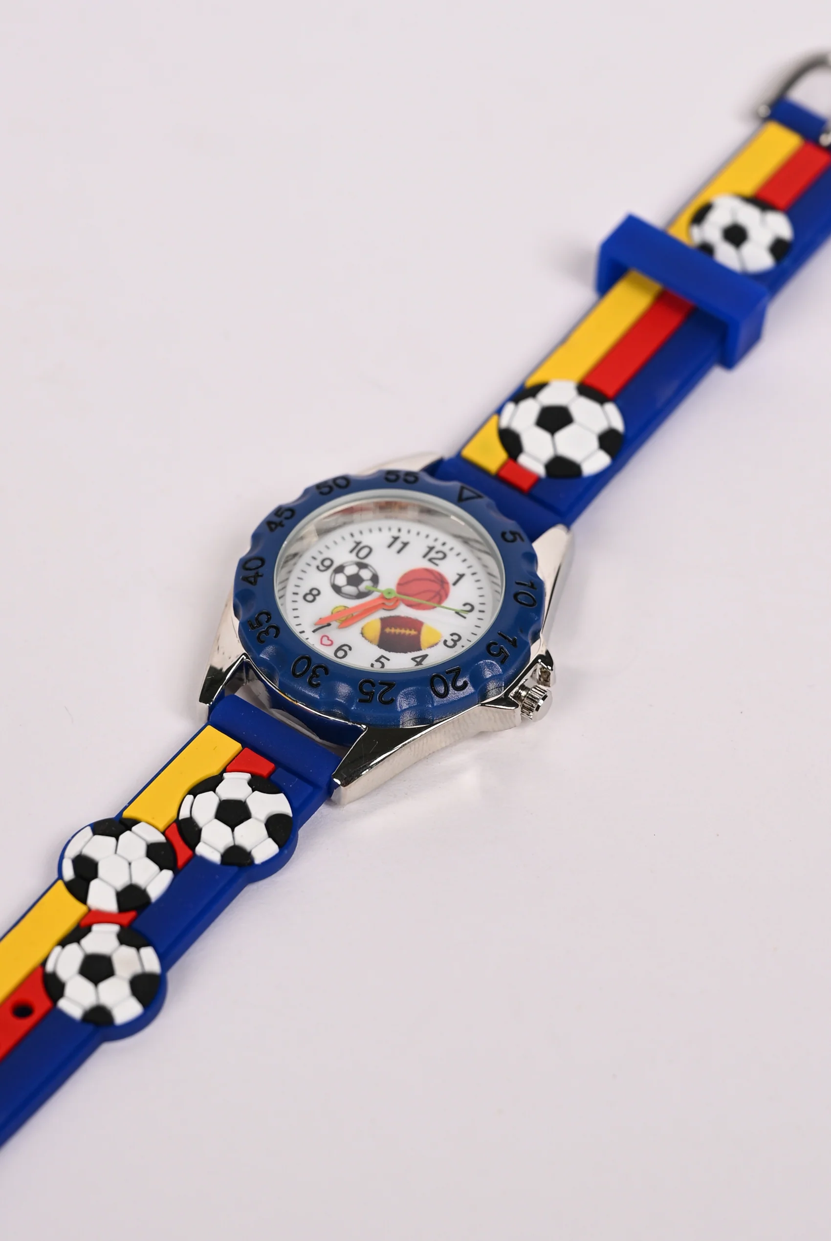 BOYS FOOTBALL WATCH - Image 2
