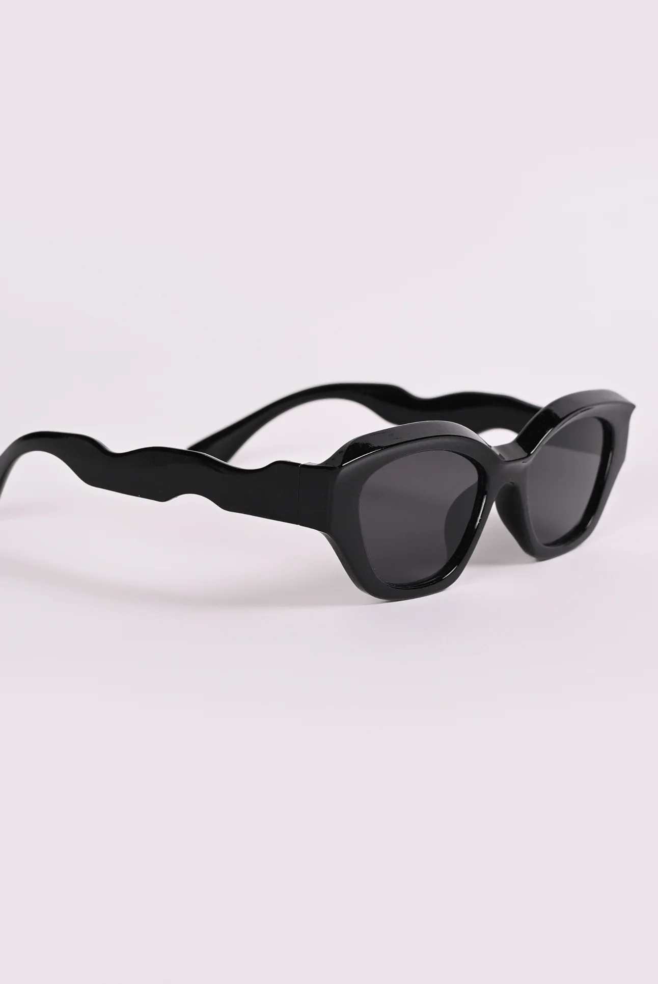 GIRLS SUNGLASSES - Image 2