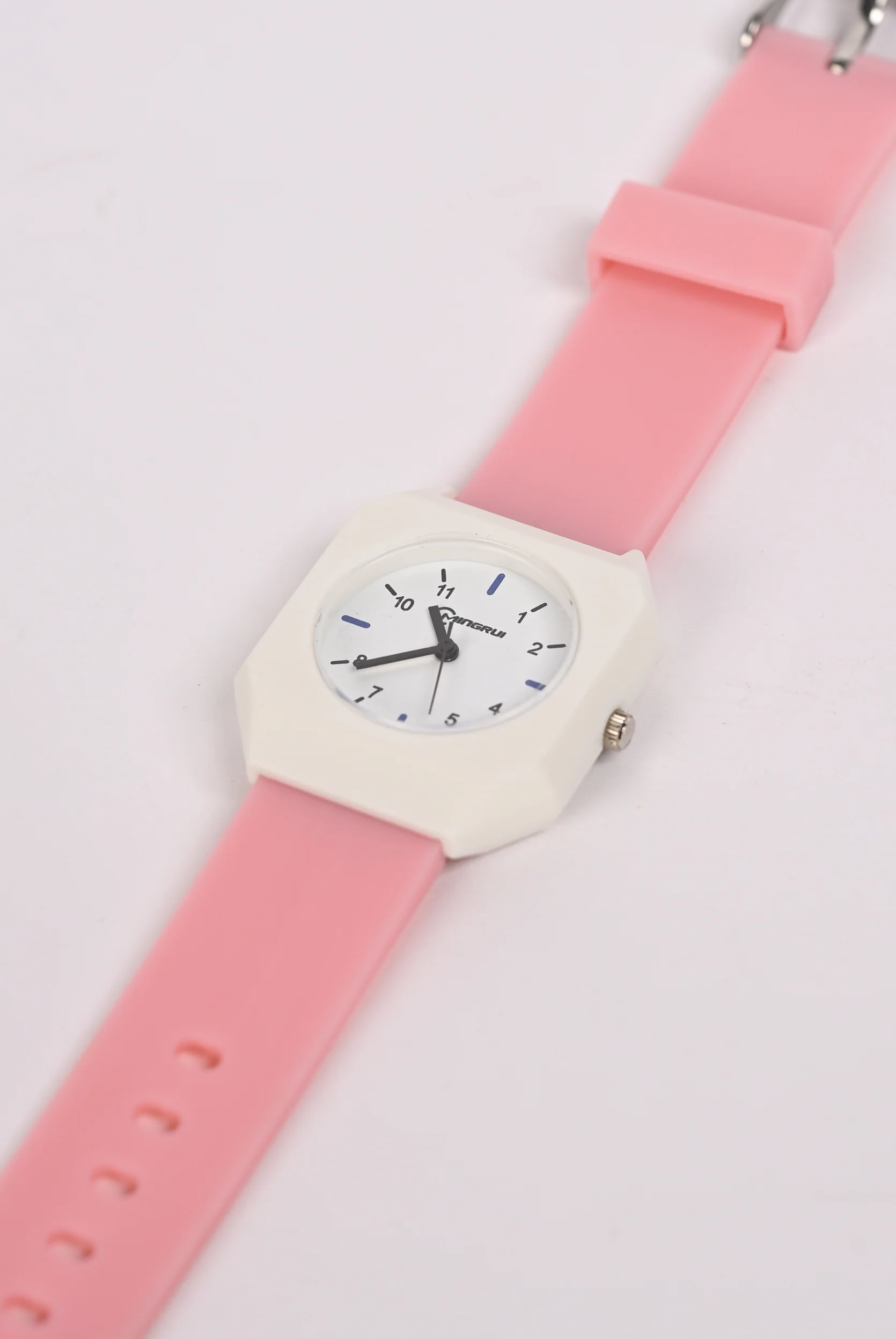 GIRLS WATCH - Image 2