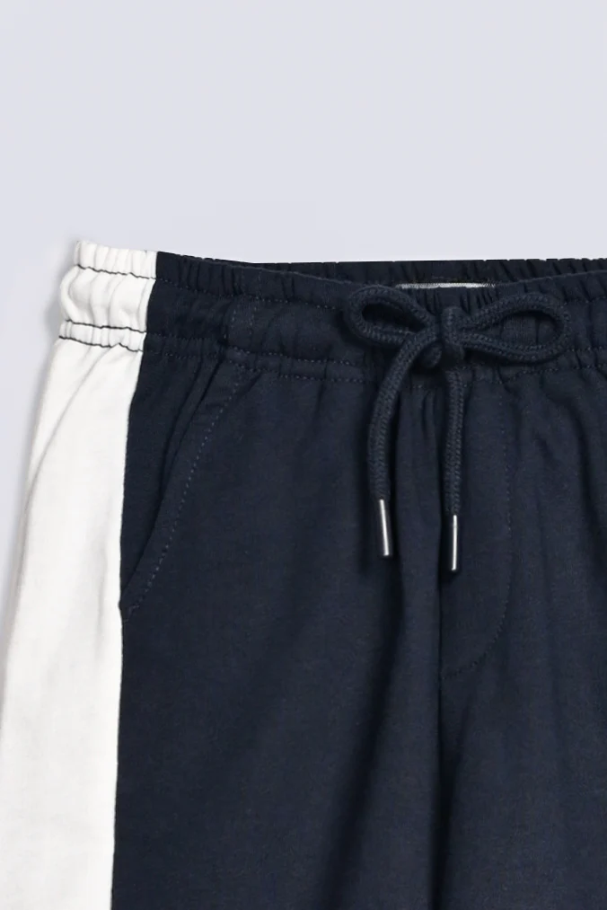 BOYS CONTRAST PANEL SHORTS - Image 3
